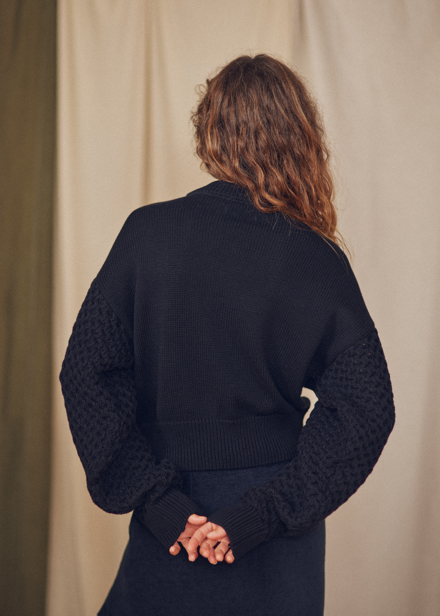 Vegan sweater, black