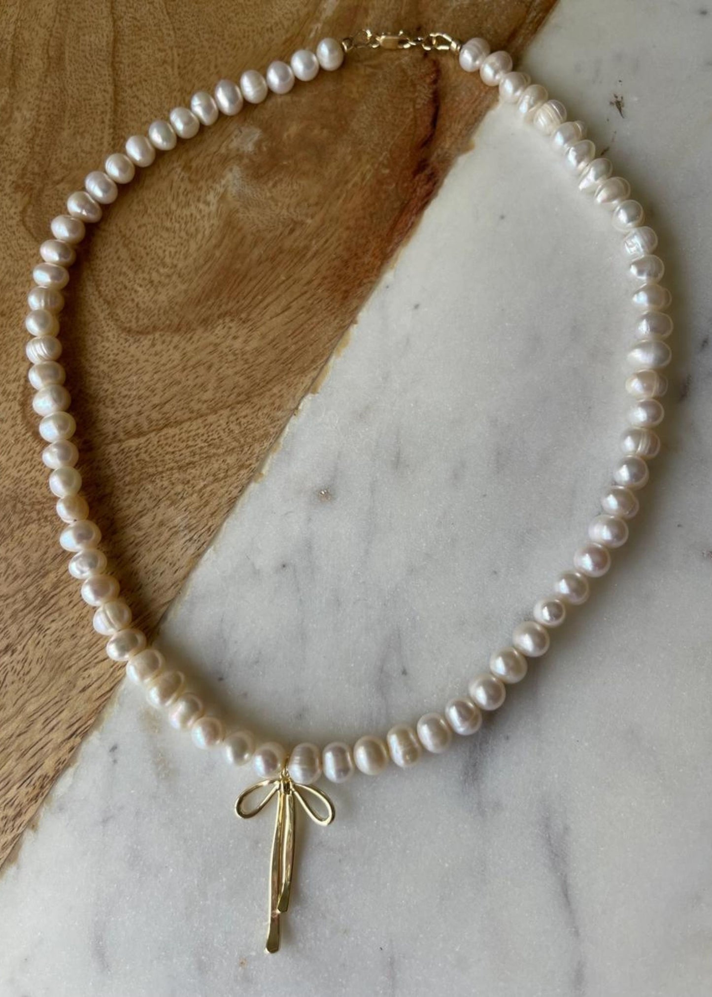 Hasvi necklace