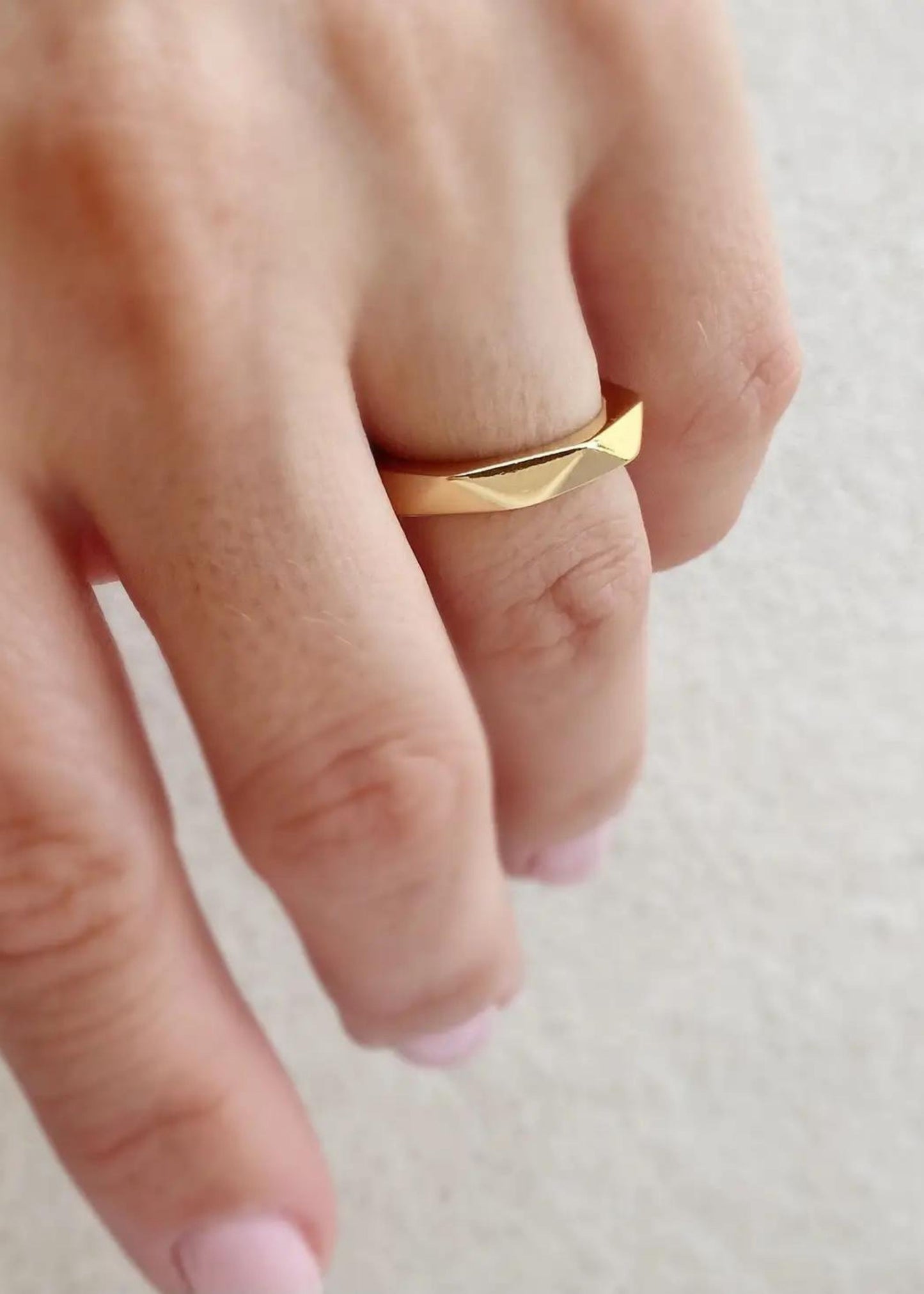 Naomi ring