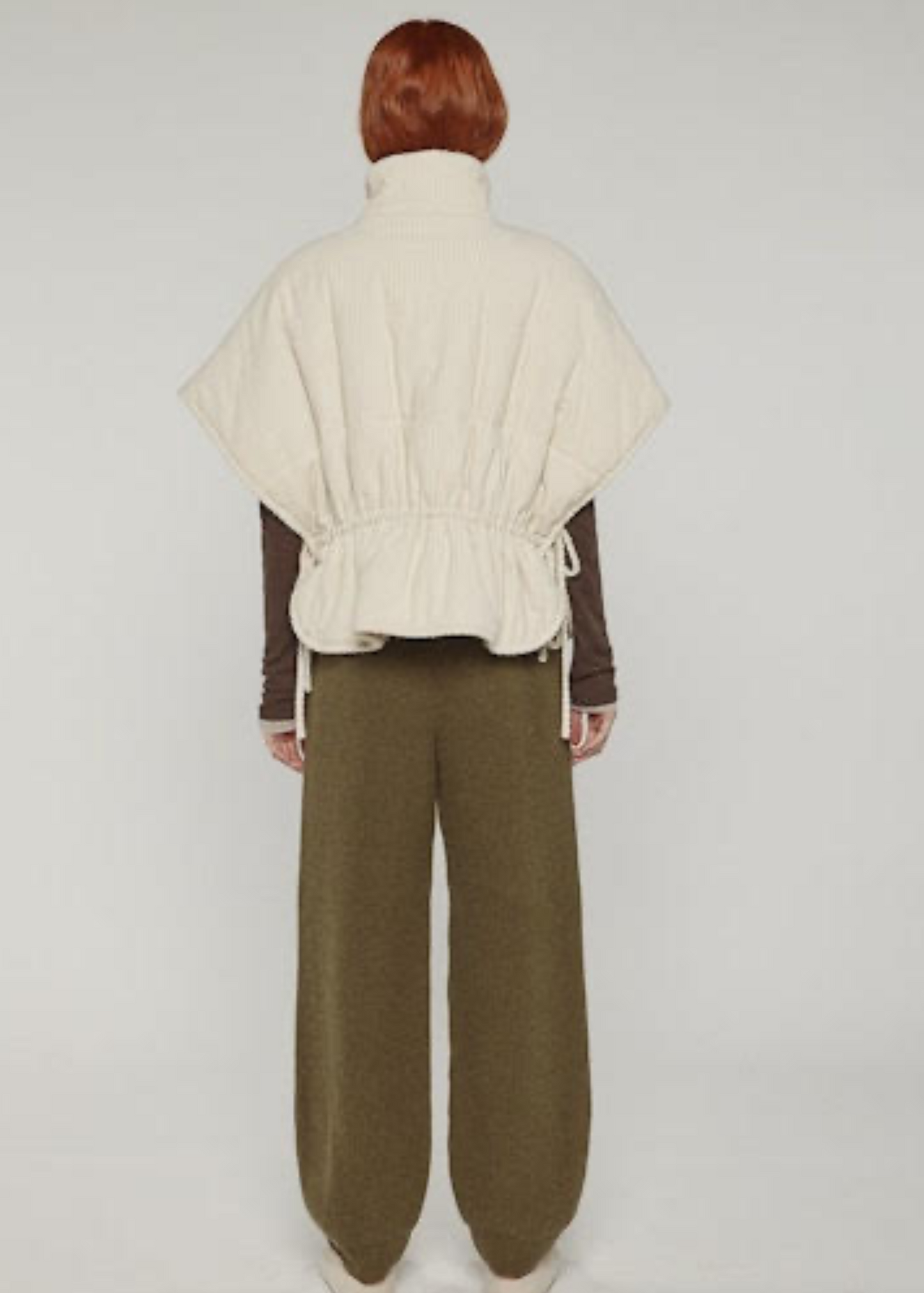 Reversible high-neck vest