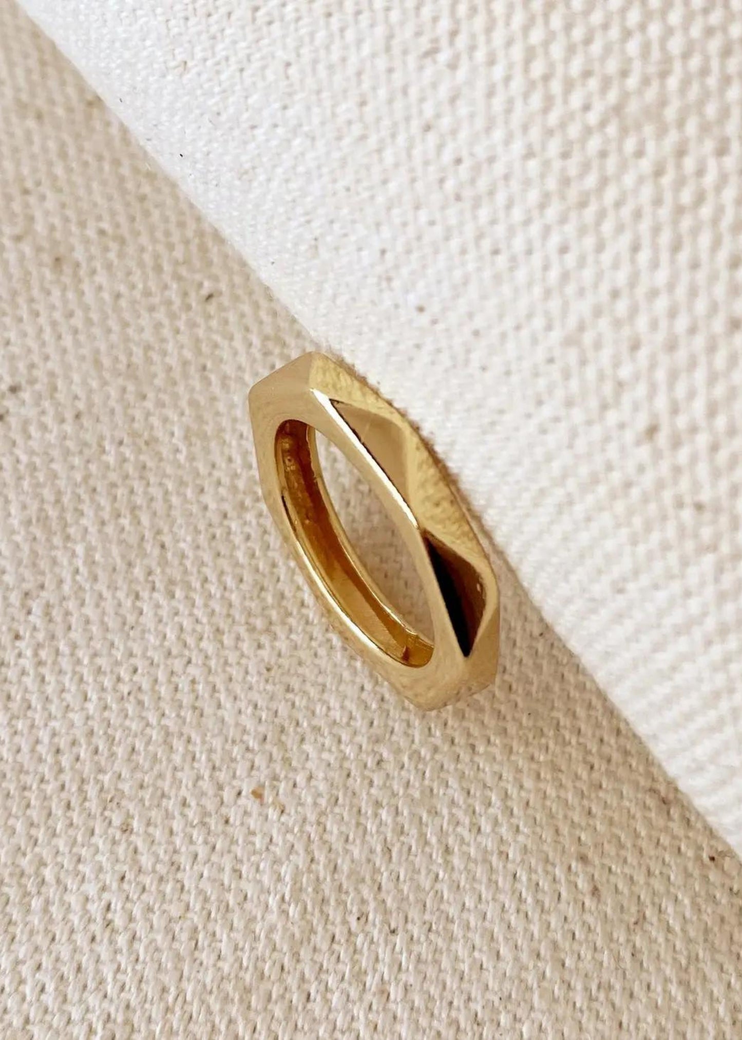Naomi ring