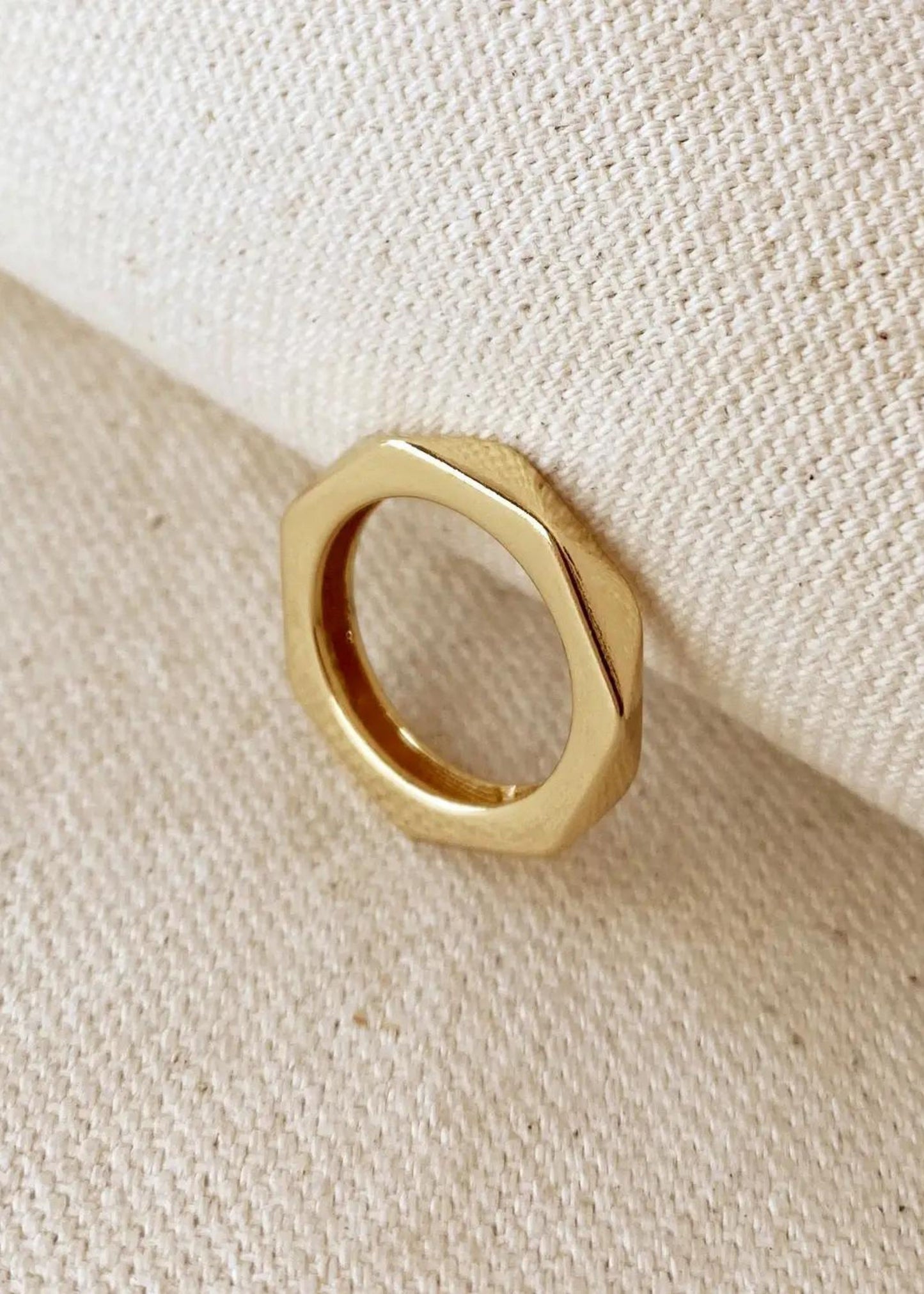Naomi ring