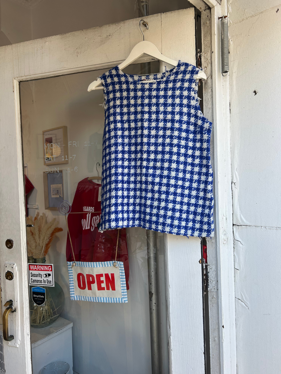 Doudou houndstooth top