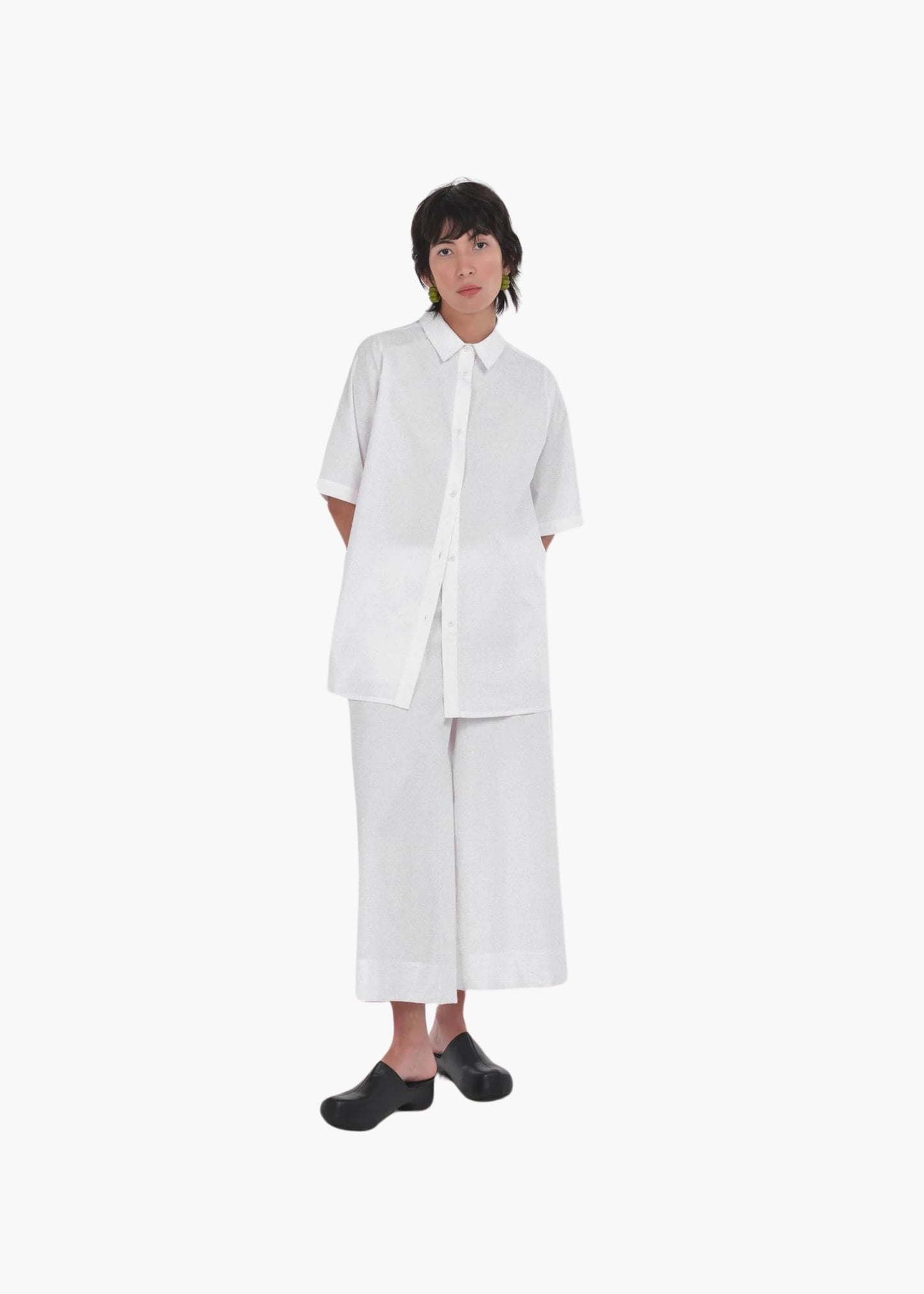 Ocean open-back shirt, bright white