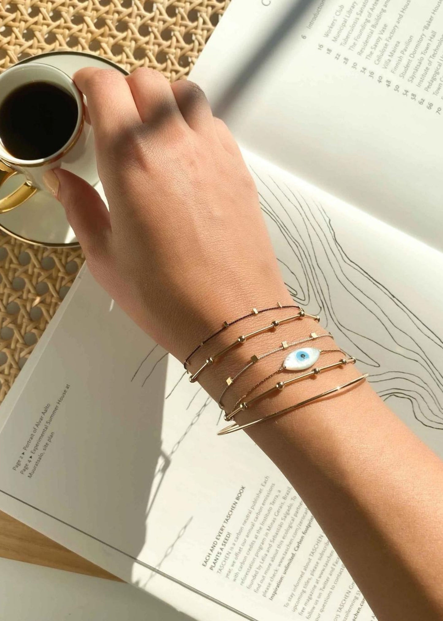 Hilo bracelet