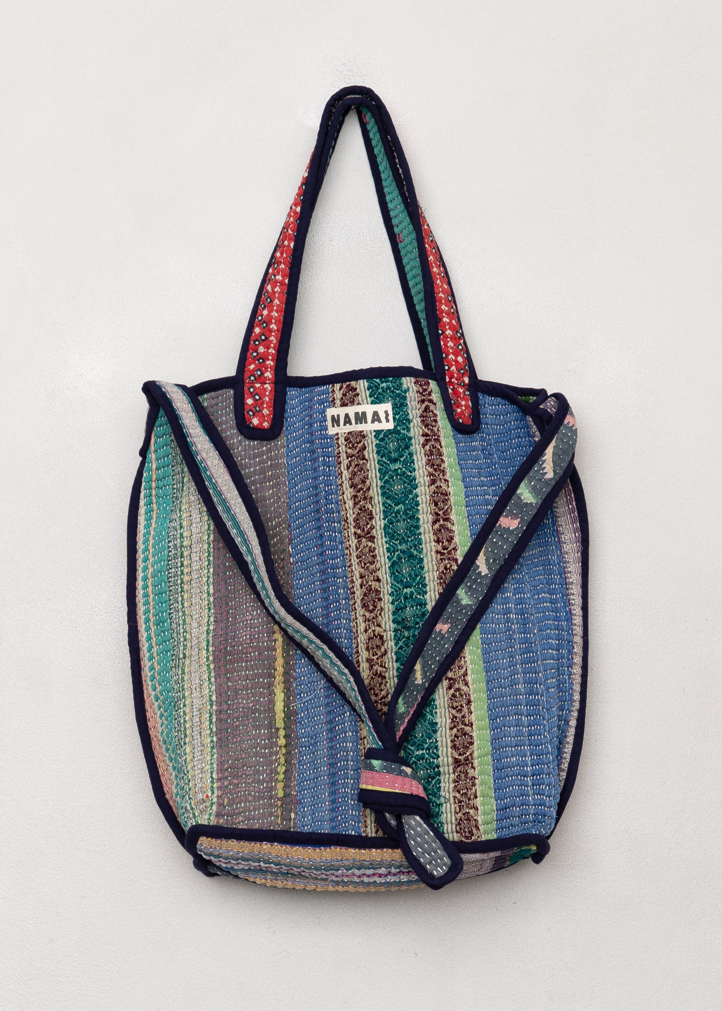 XotiI zero waste quilted kantha bag, 2-way/reversible