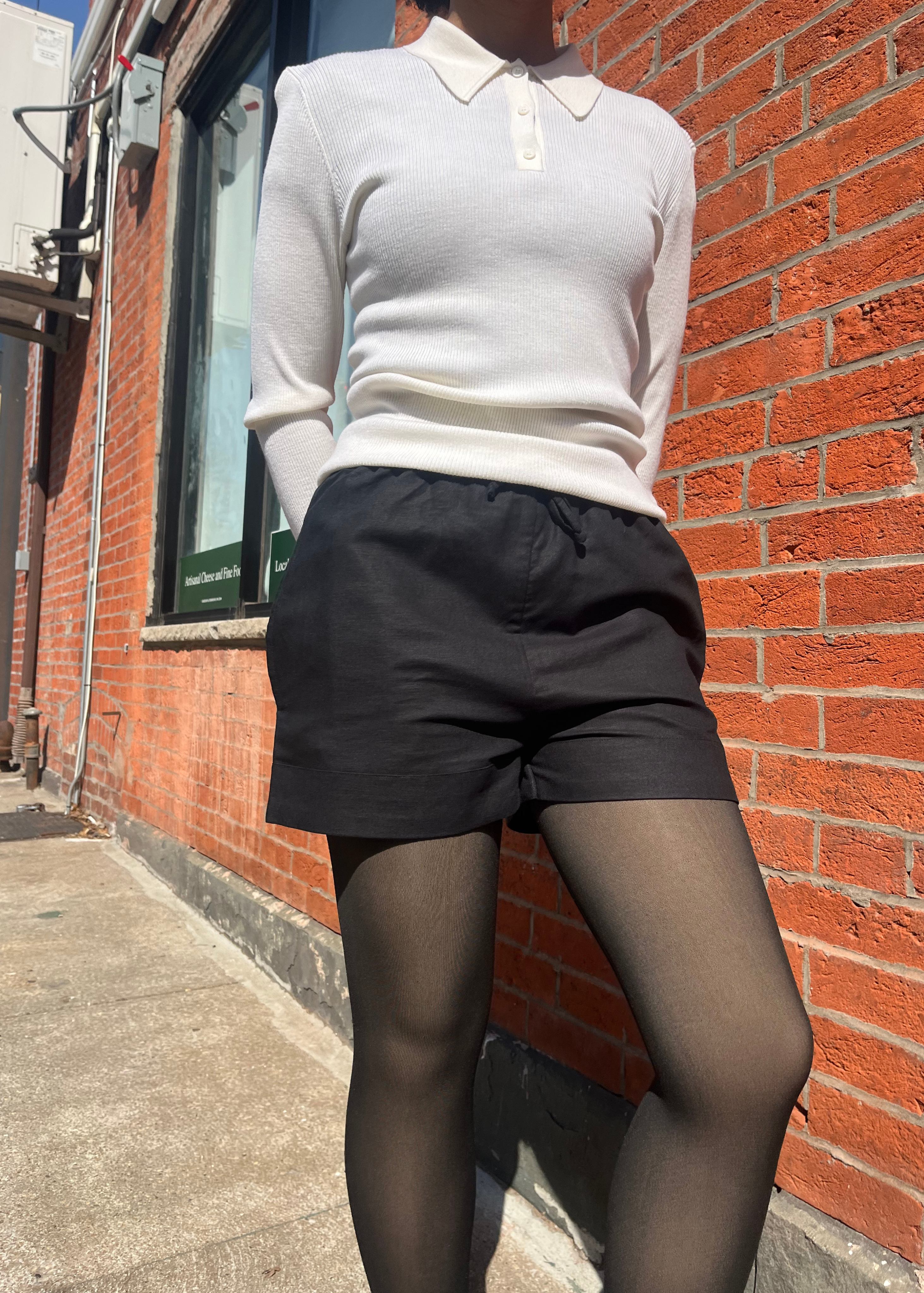 Drawstring short, black