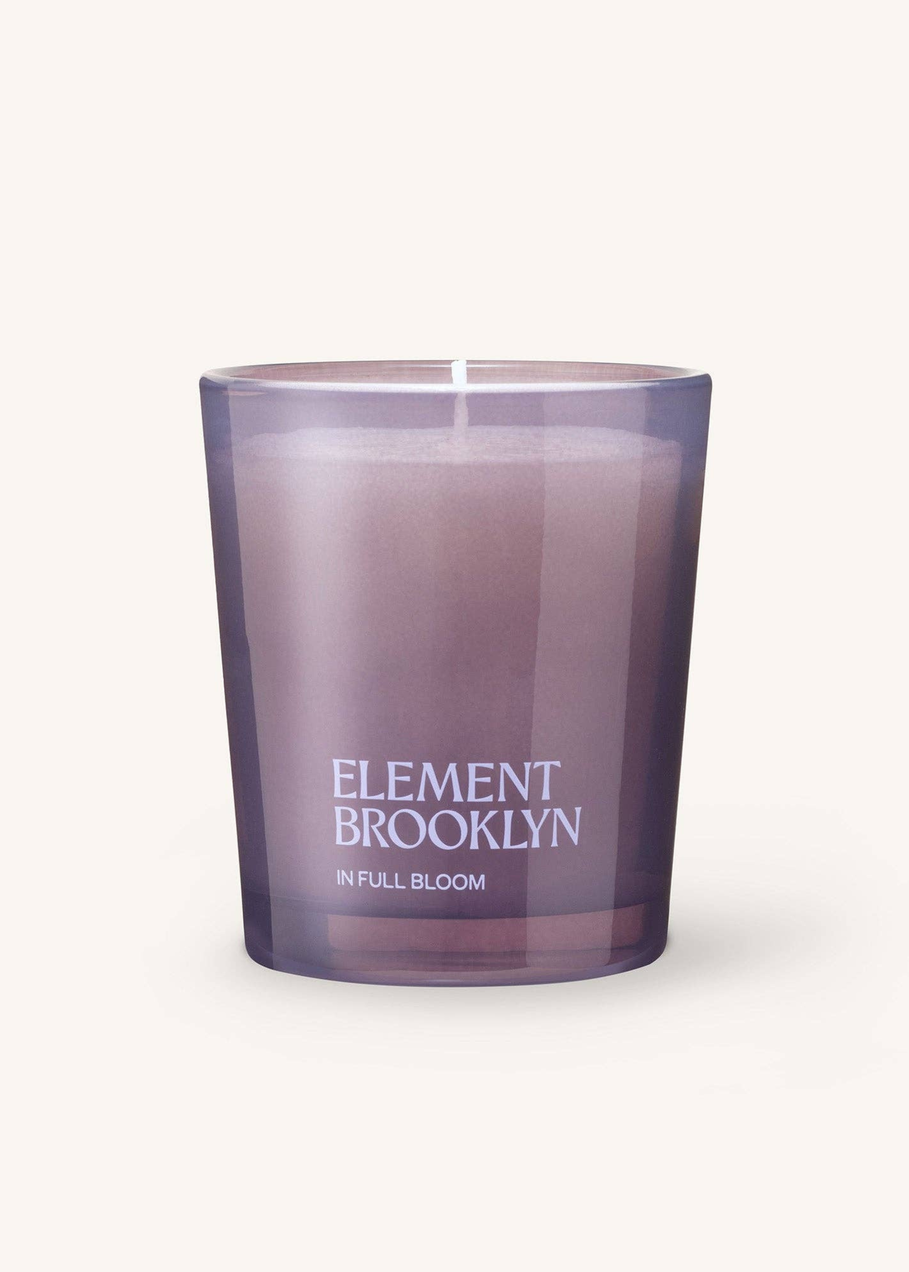 Refillable In full bloom candle