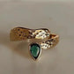 Emerald grooves ring
