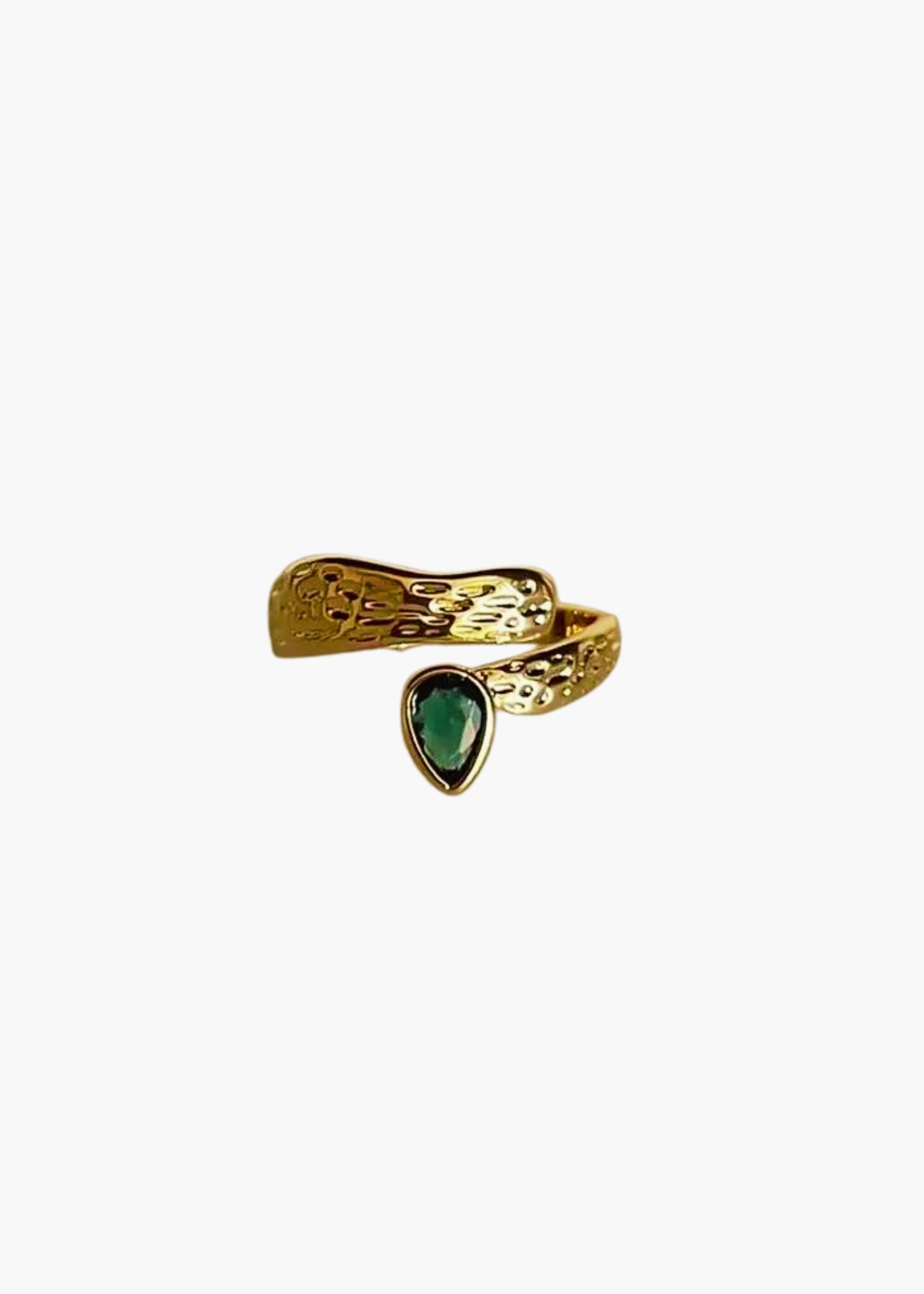 Emerald grooves ring
