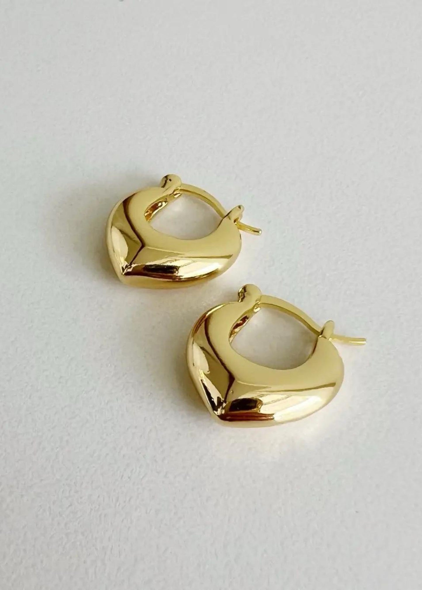 Heartthrob earrings