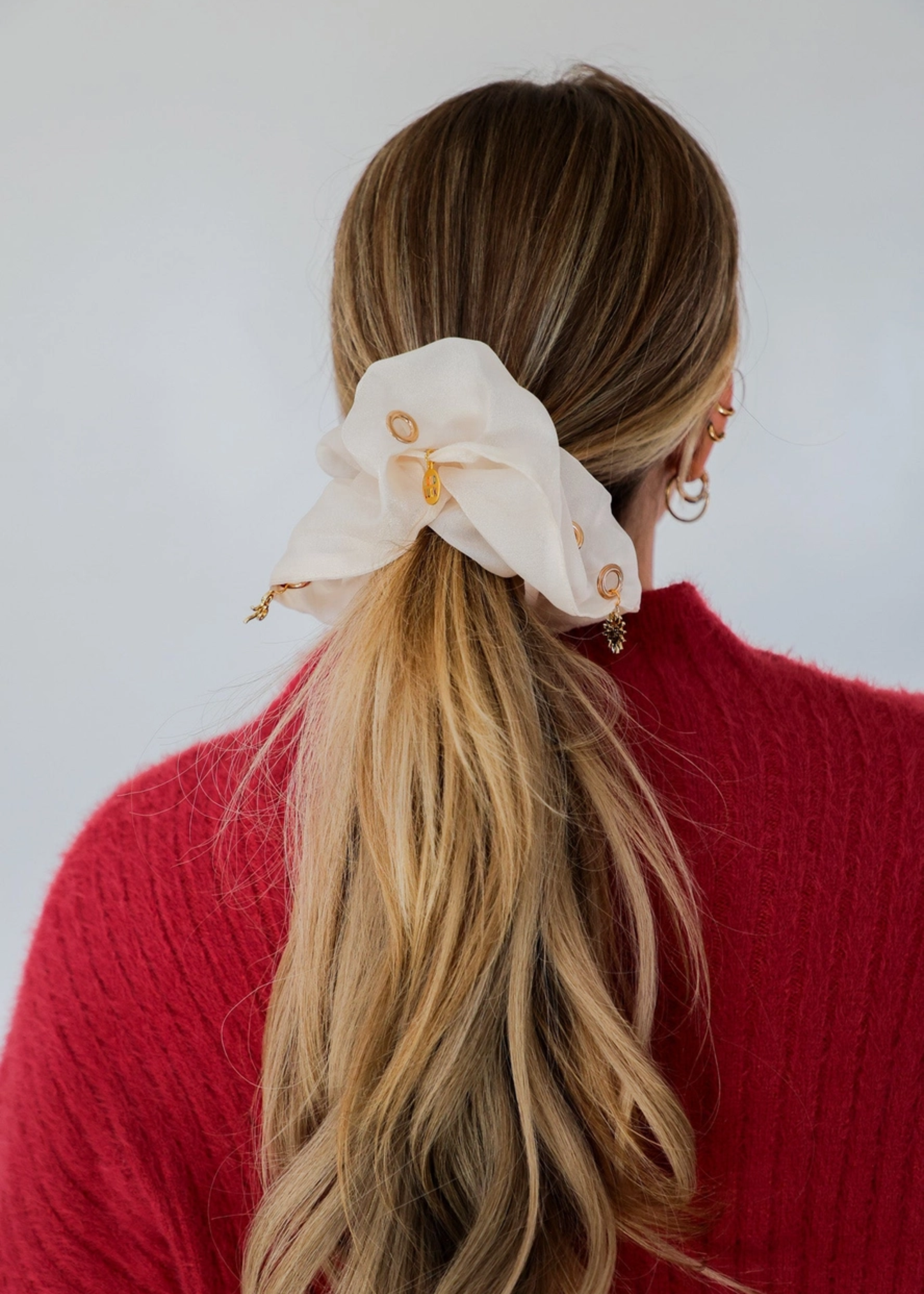 Grommet jumbo scrunchie