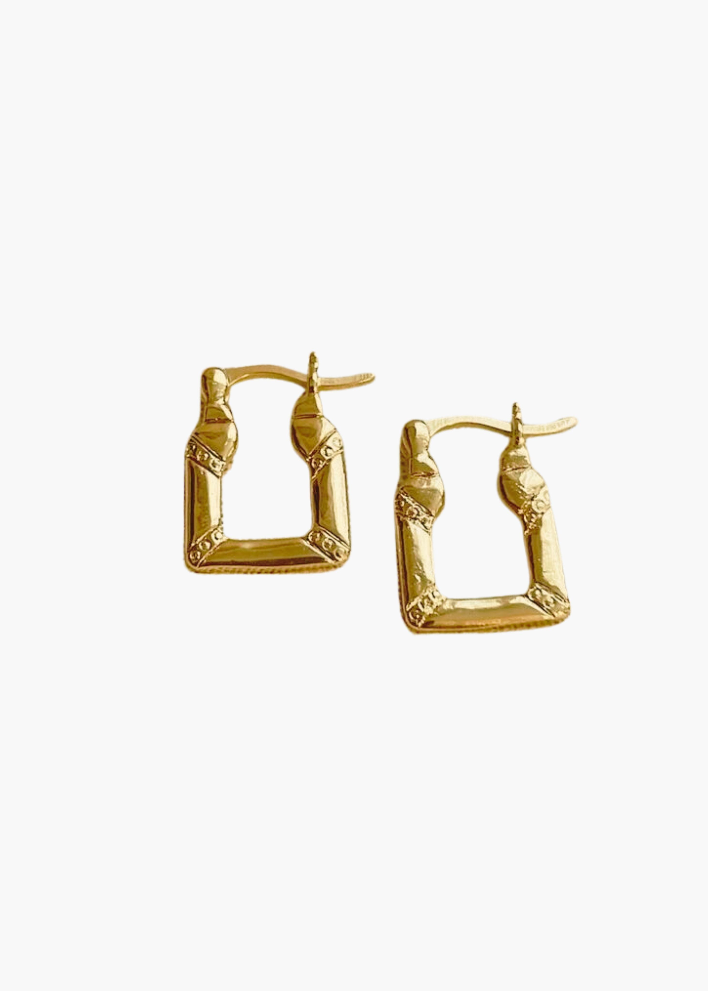 Bailles hoops