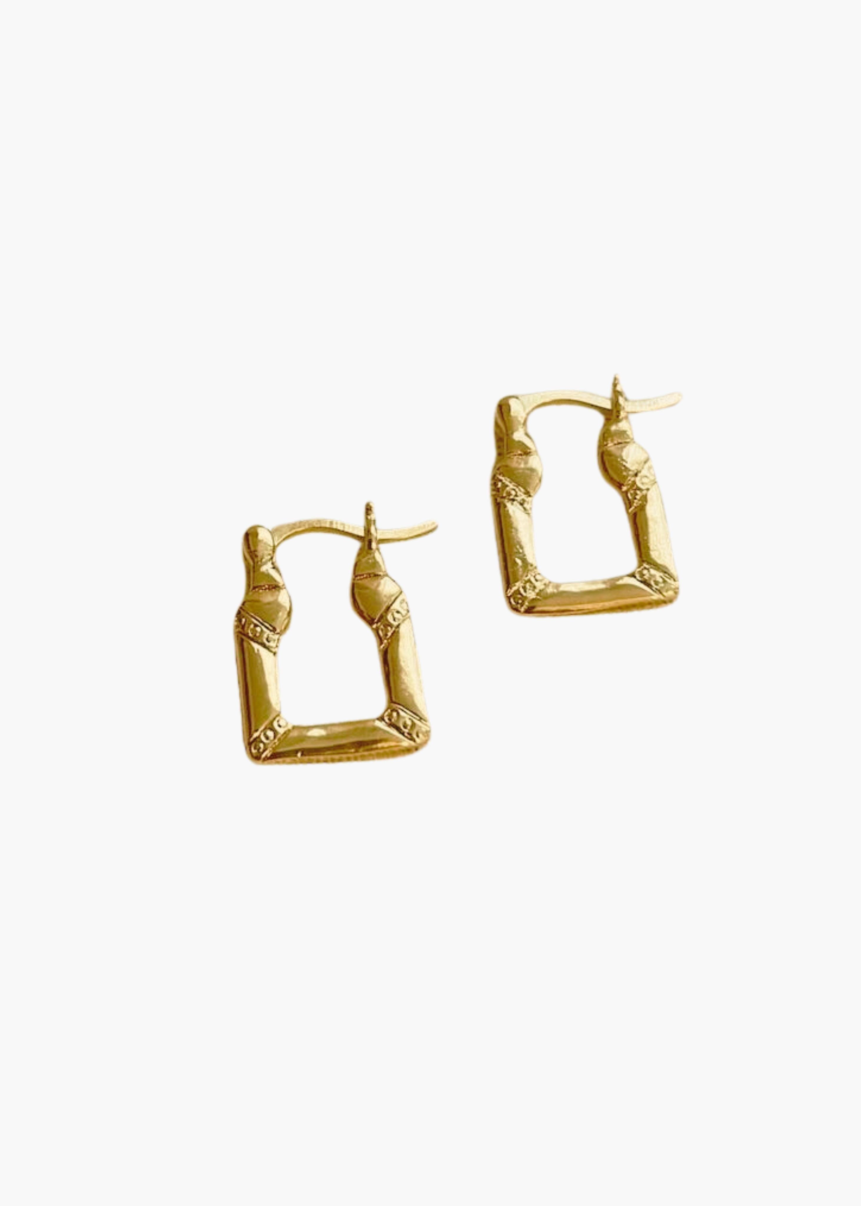 Bailles hoops