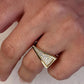 Geometric ring