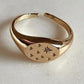 Etoile signet ring