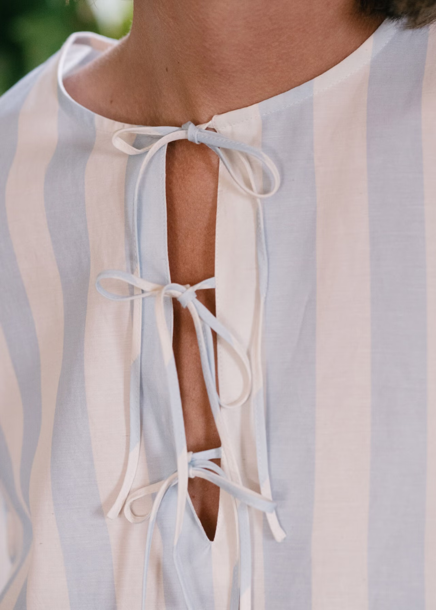 Wide stripes puff sleeves dress