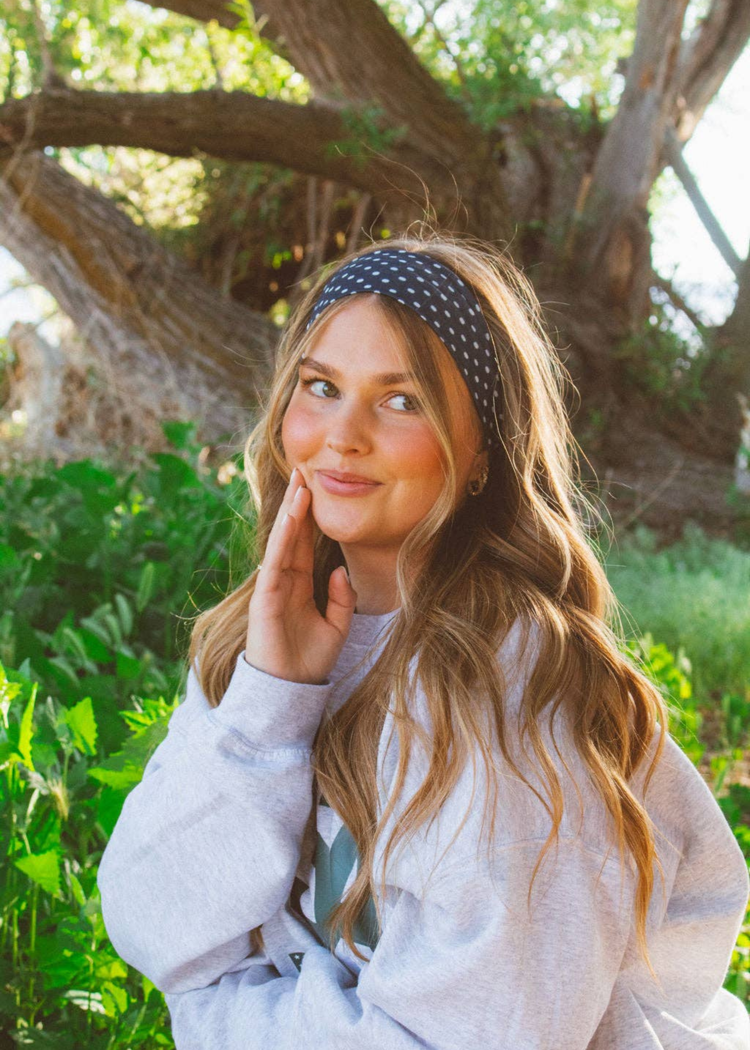 Dotted stretchy headband
