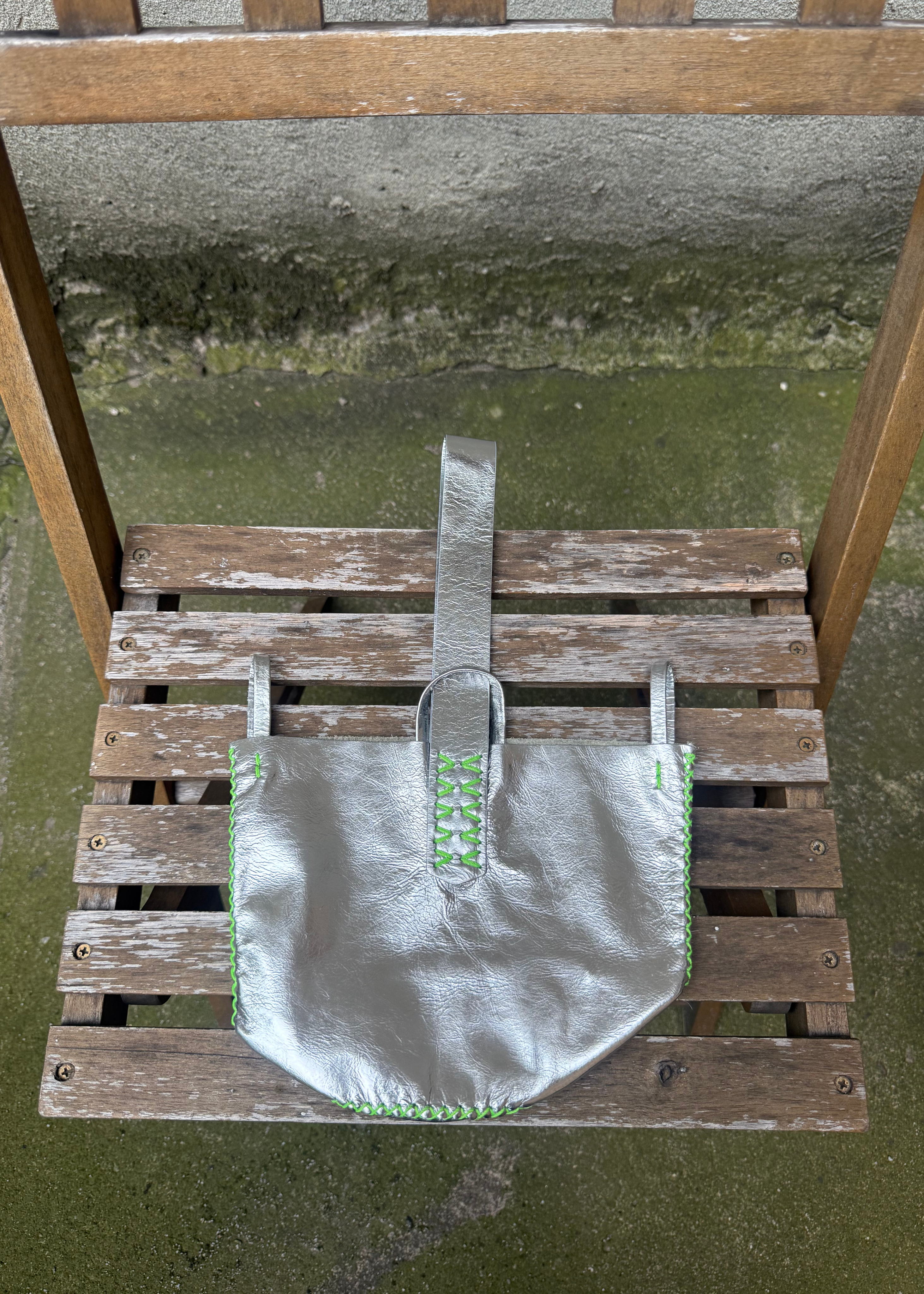 Navigli bag, metallic silver