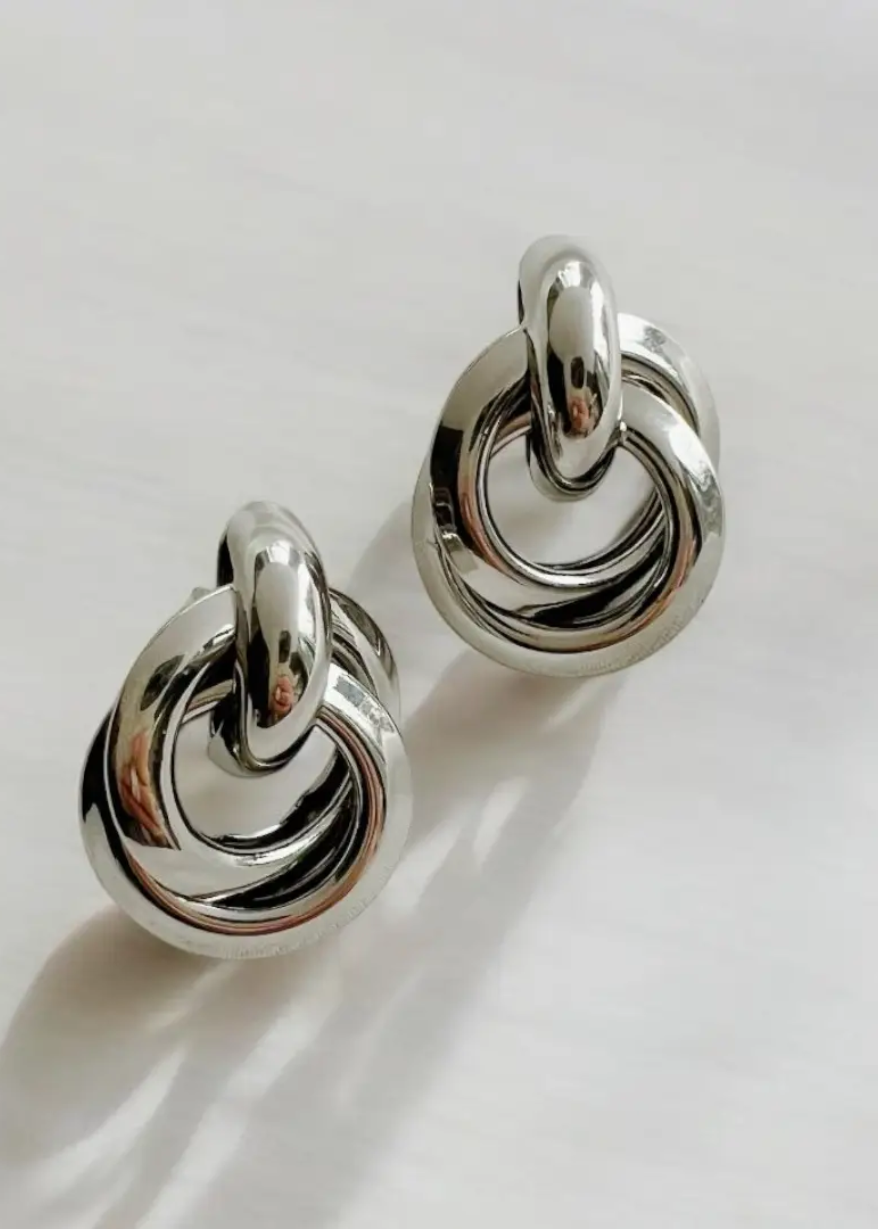 Neve knot earrings