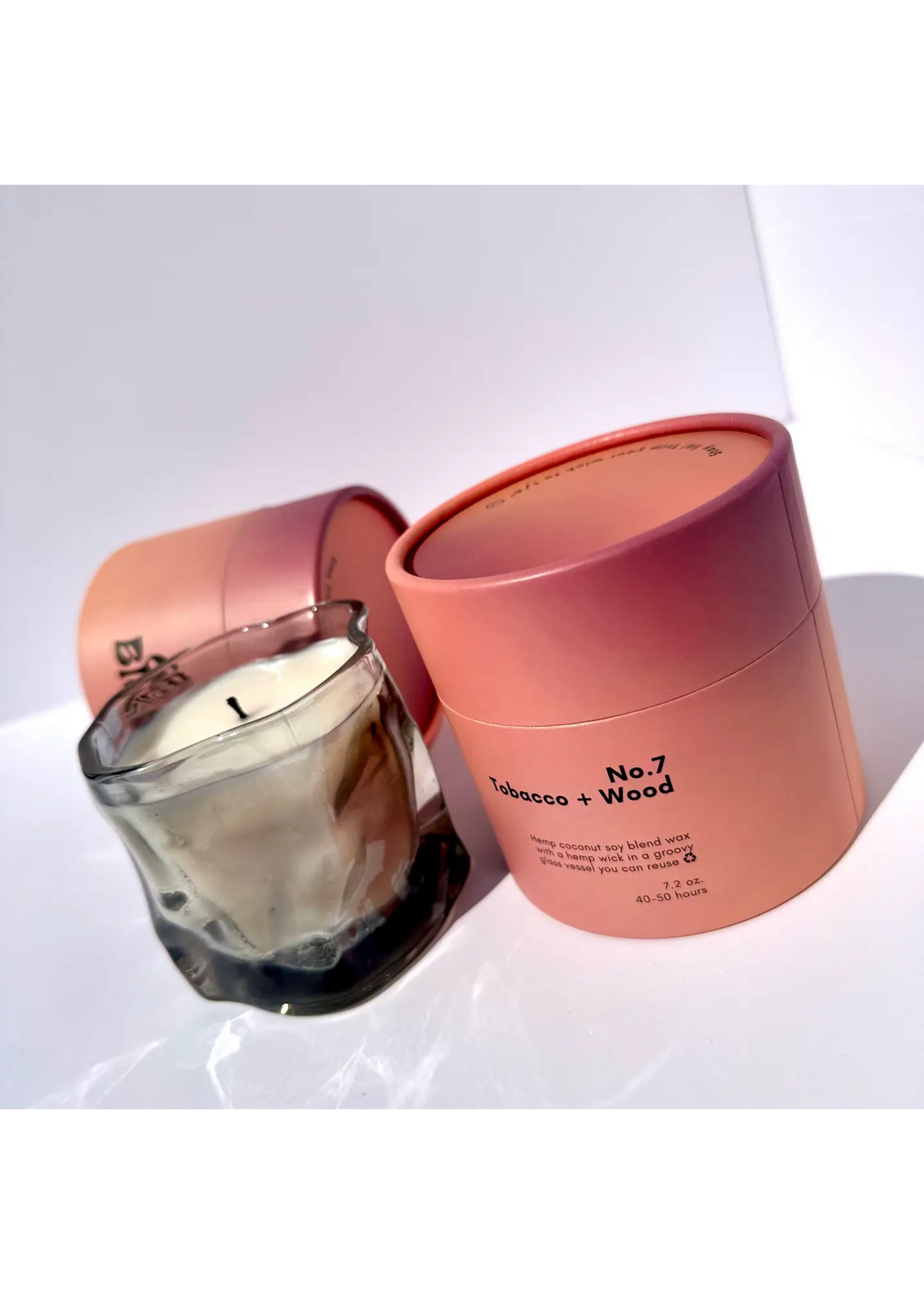 No.7 tabacco and wood candle