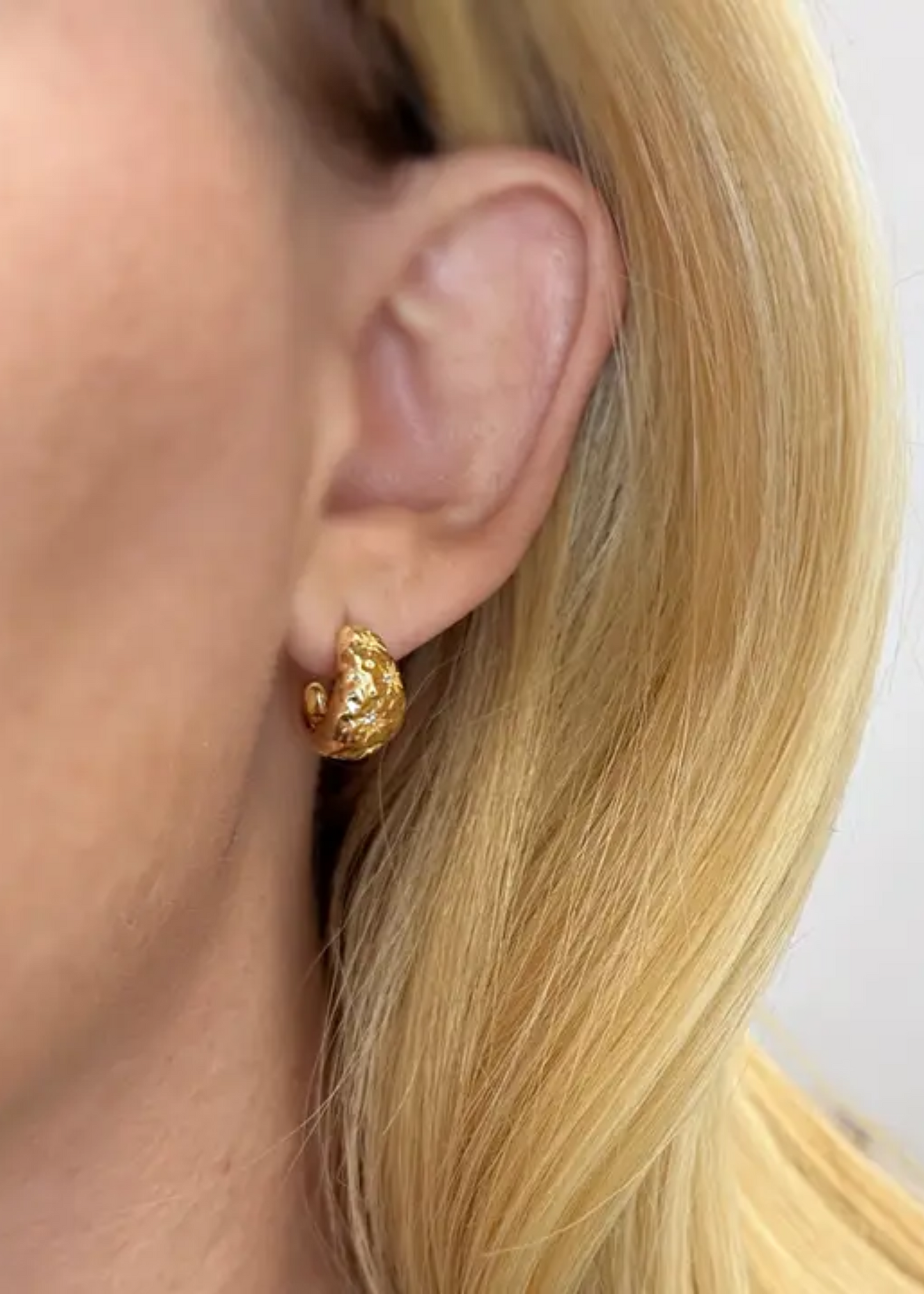 Hammered crescent moon earrings