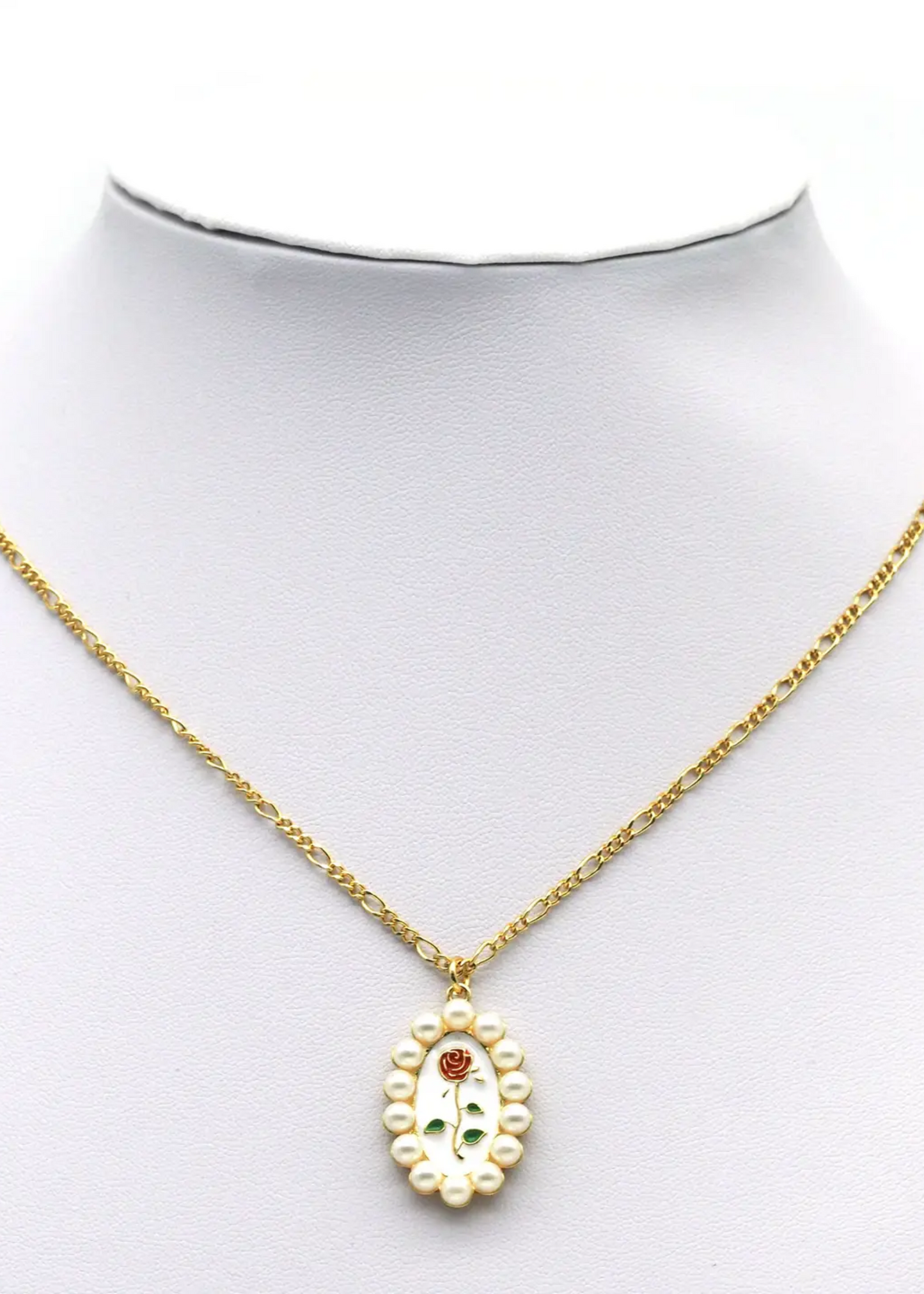 Pearl rose charm