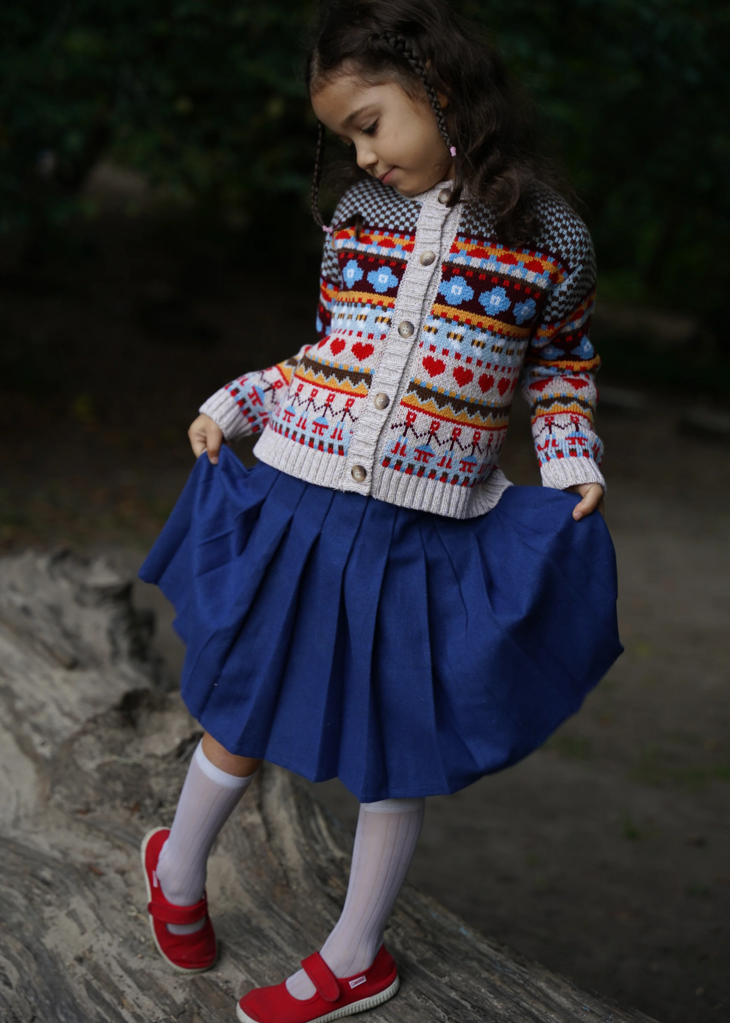 Kids bee garden cardigan