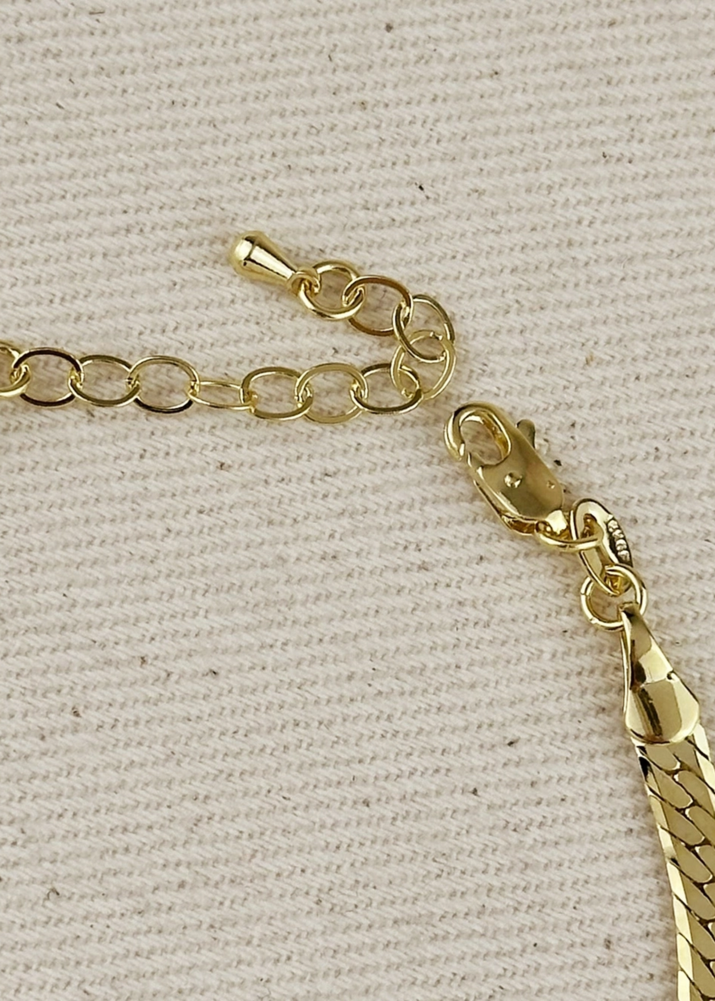 Diamond cut herringbone bracelet