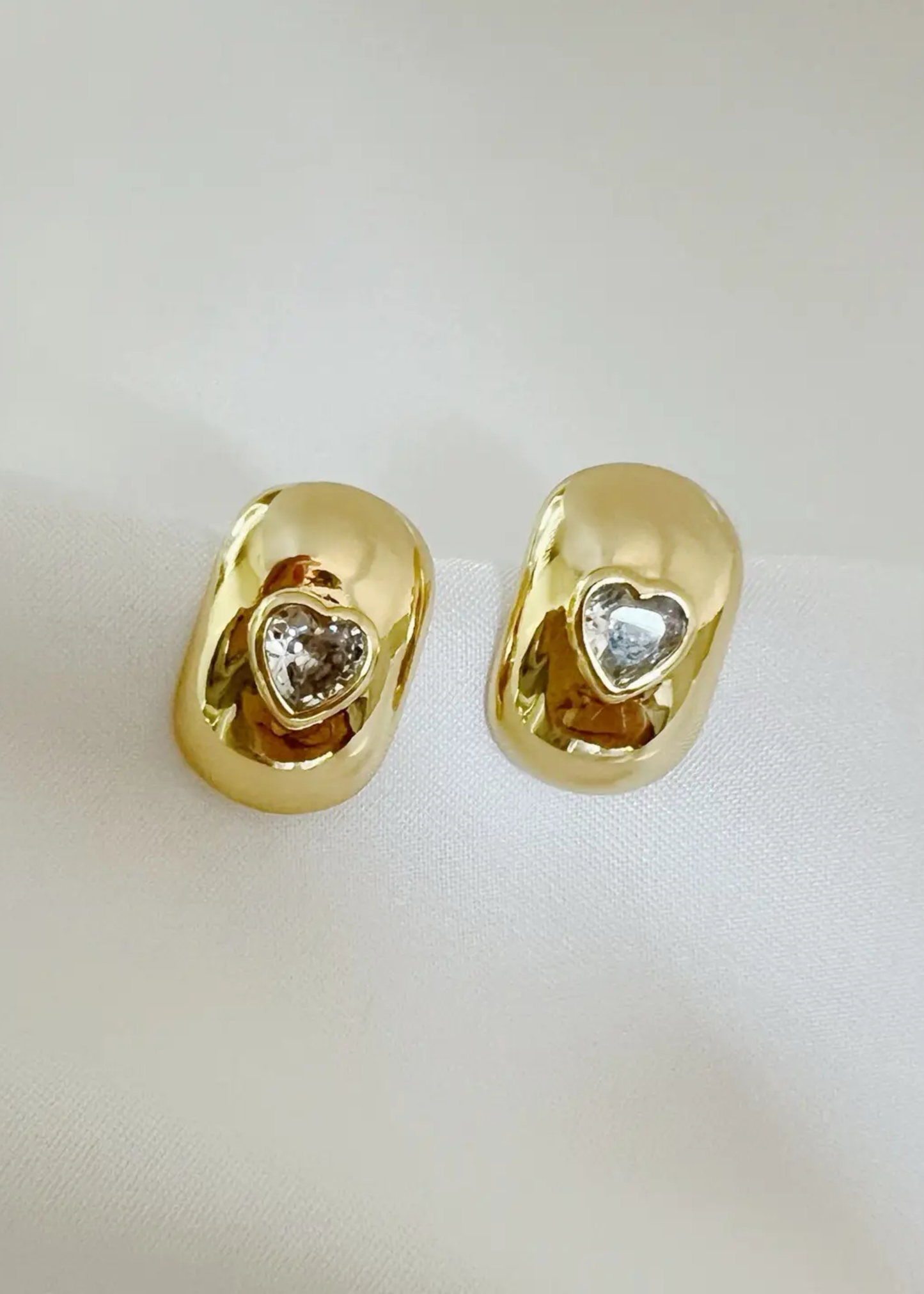 Dome heart studs