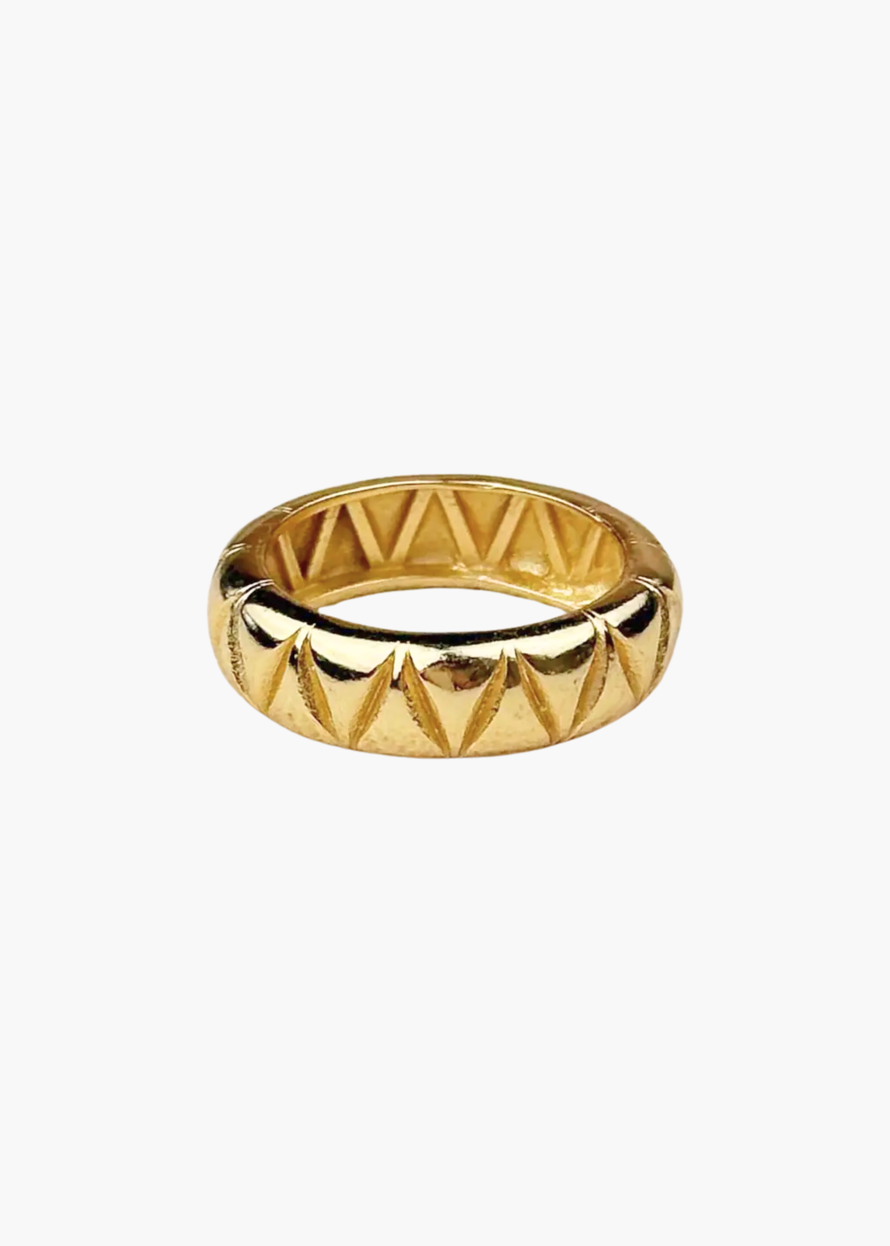 Diamond cut band ring