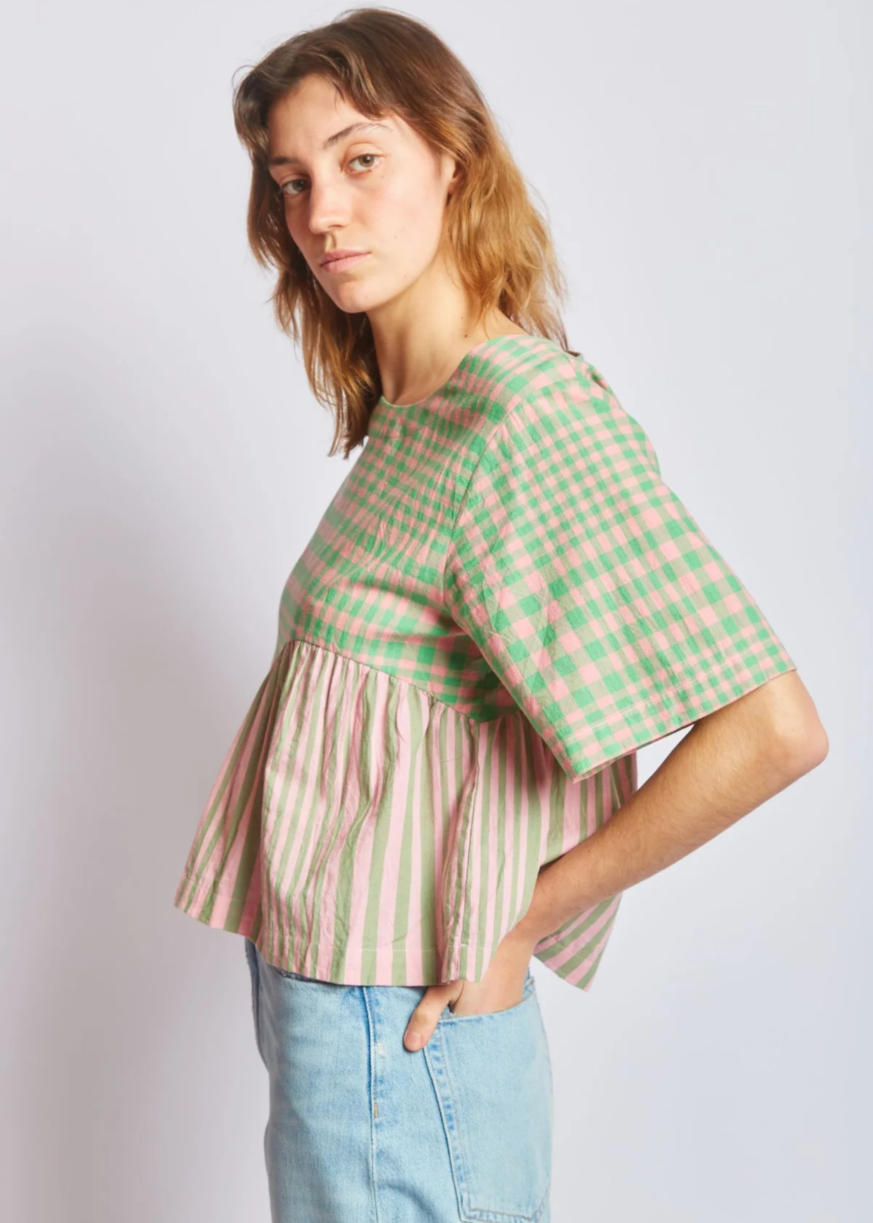 Yara top
