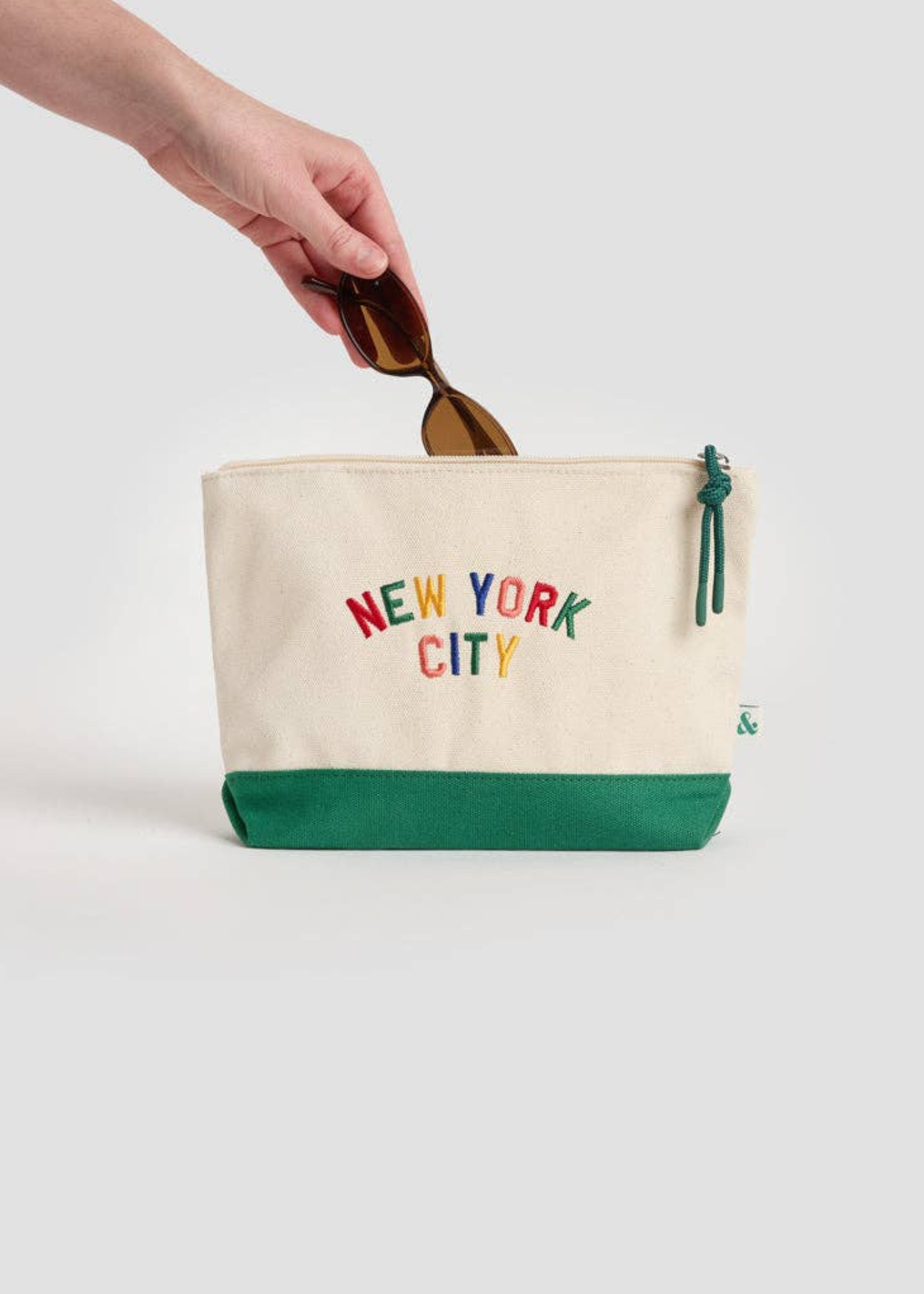 New York City icons pouch
