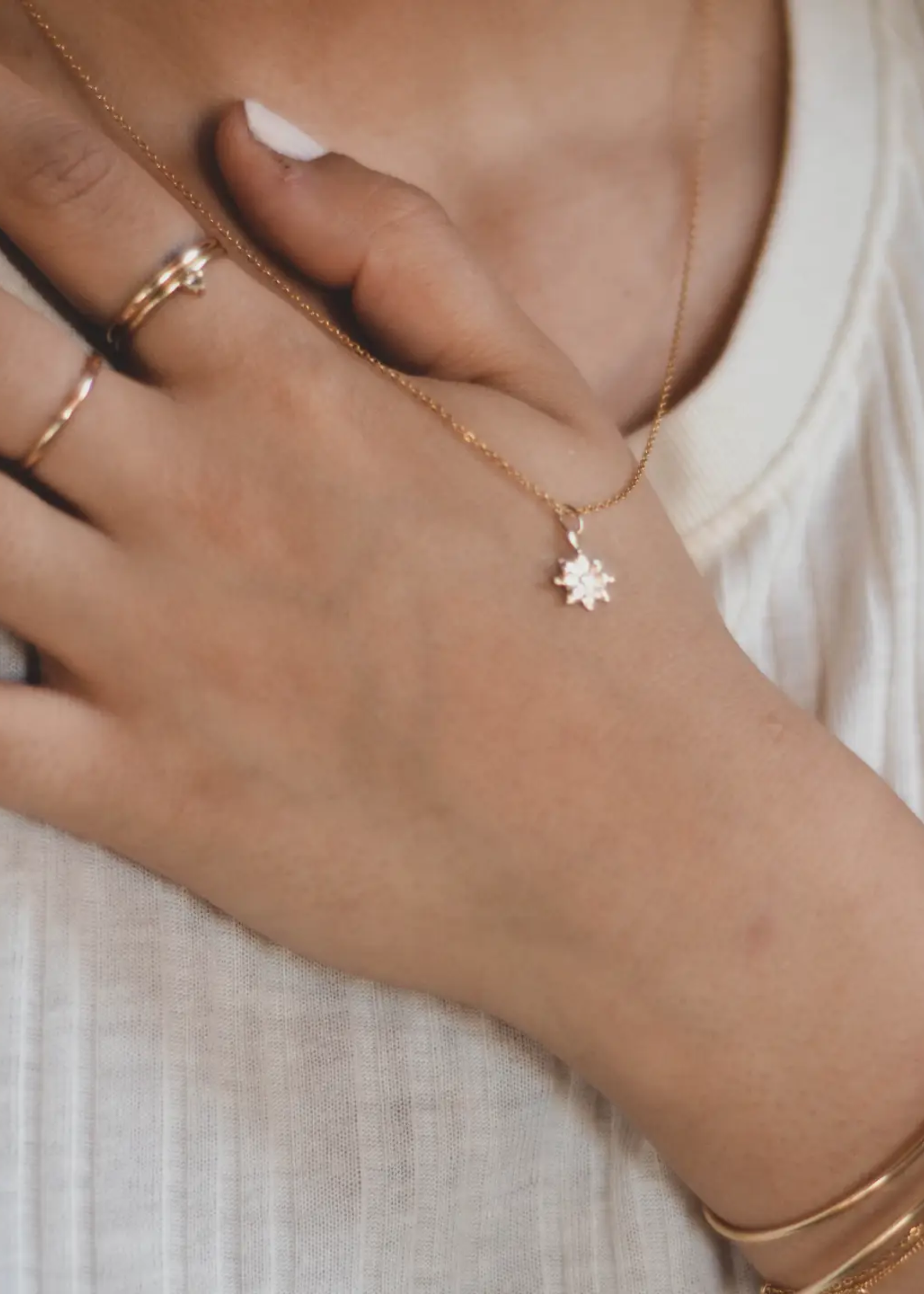 Florá layer necklace