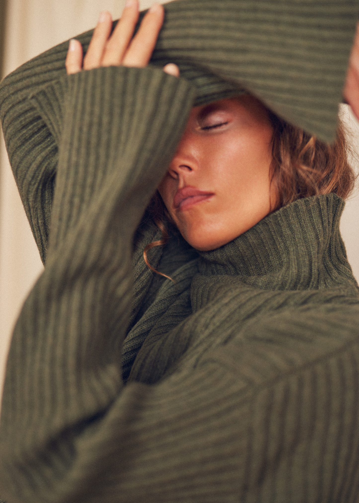 Wool sweater, green