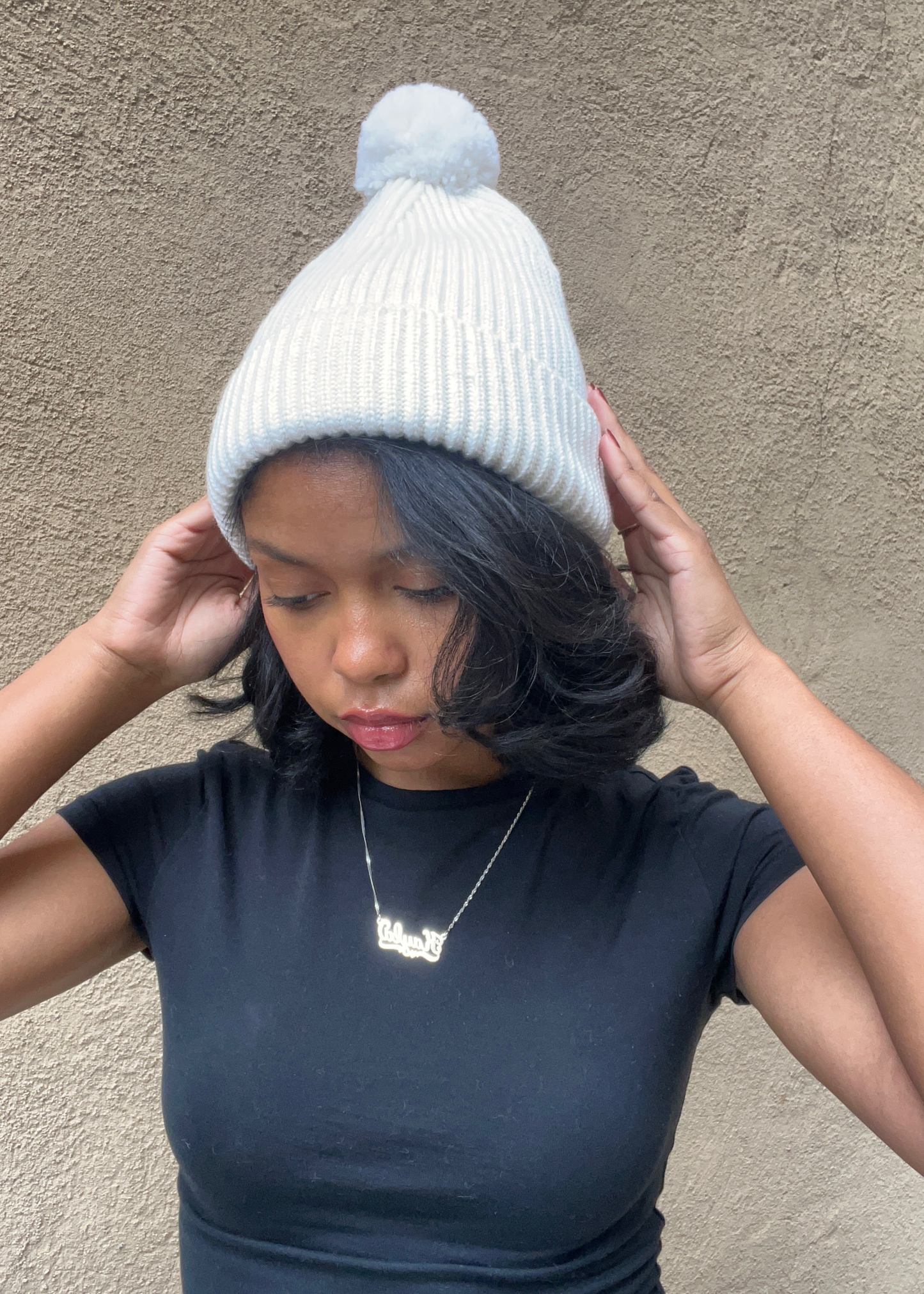 Neve pom pom hat, ivory