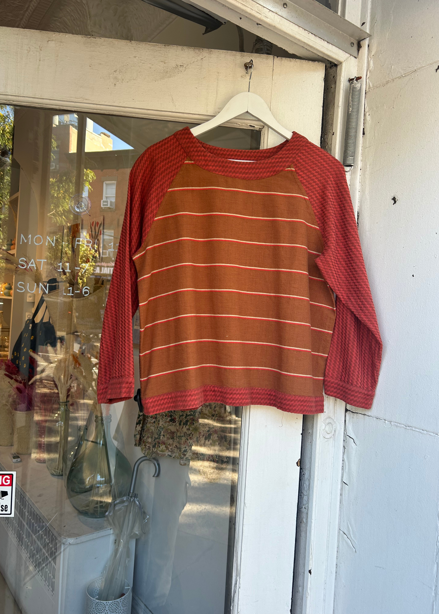 Ace and Jig top