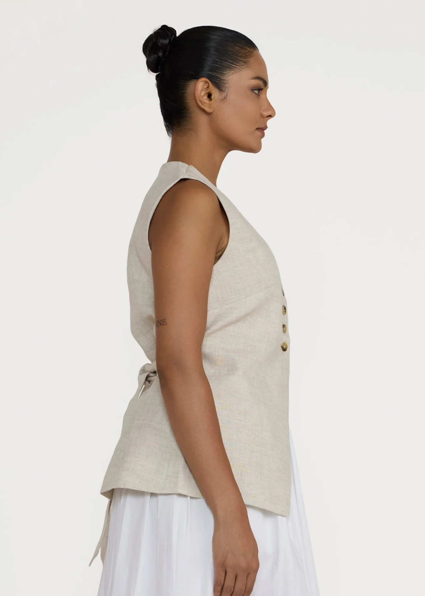 Longline vest, off-white