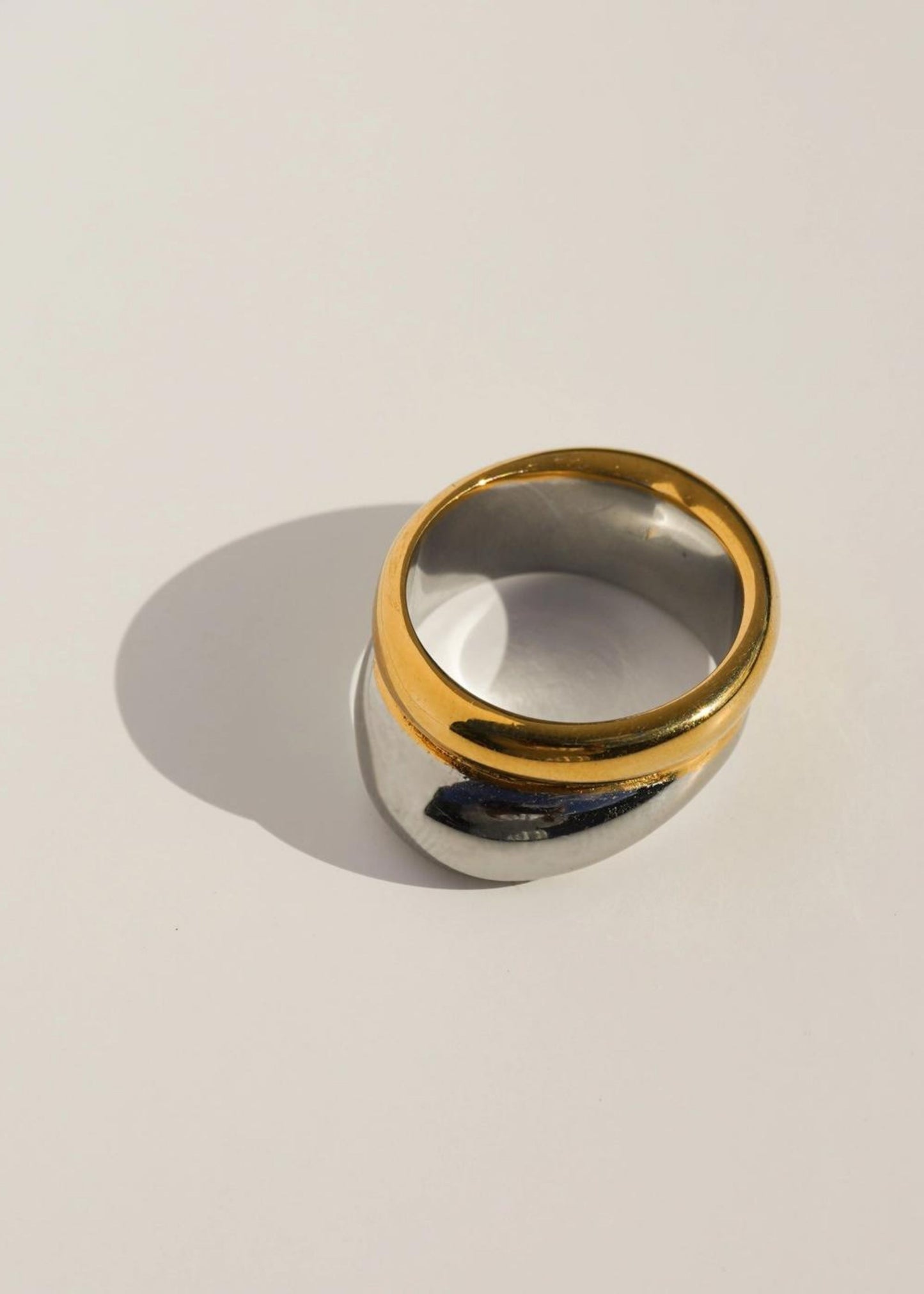 Two tone ring