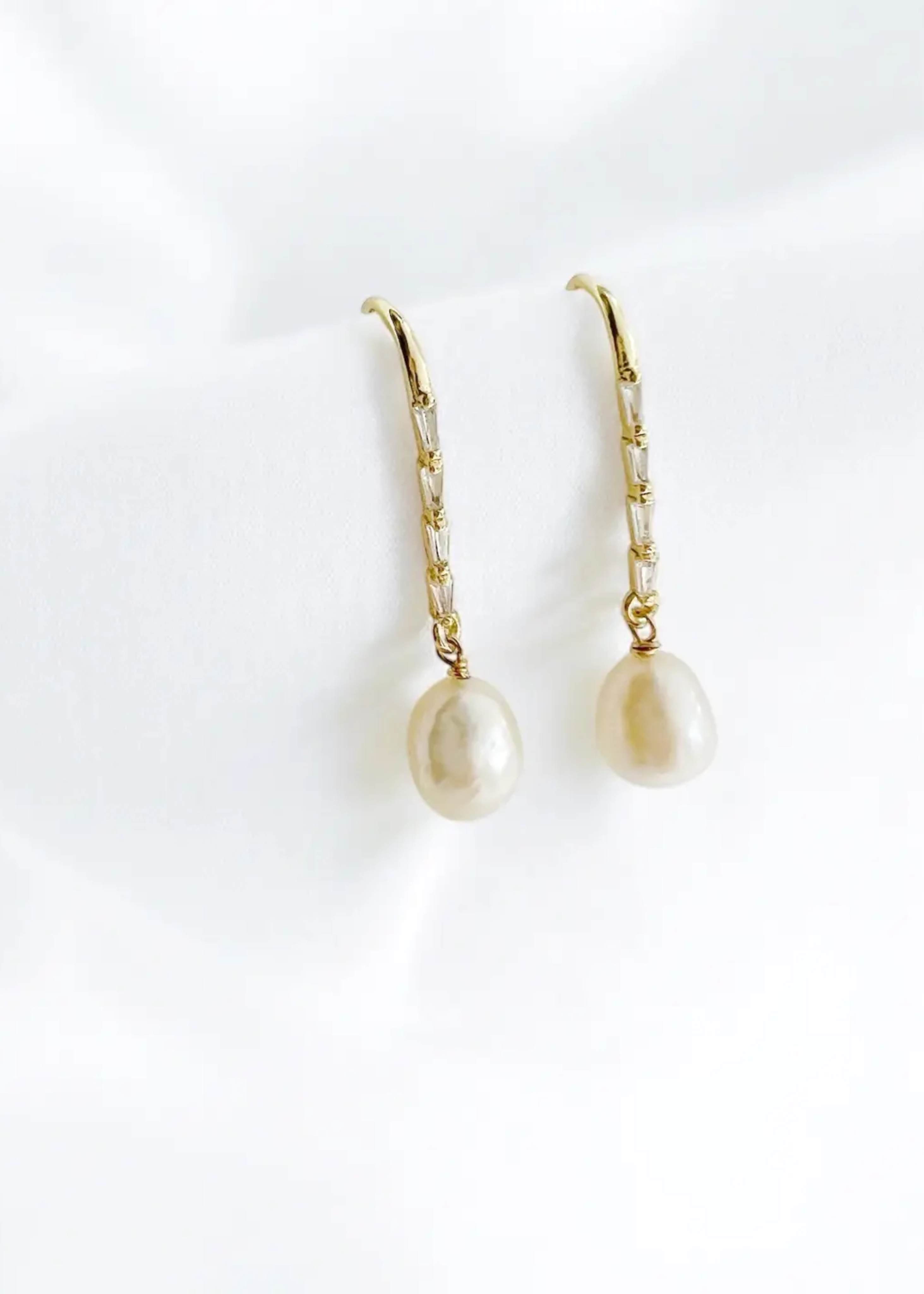 Save the date dangle earrings