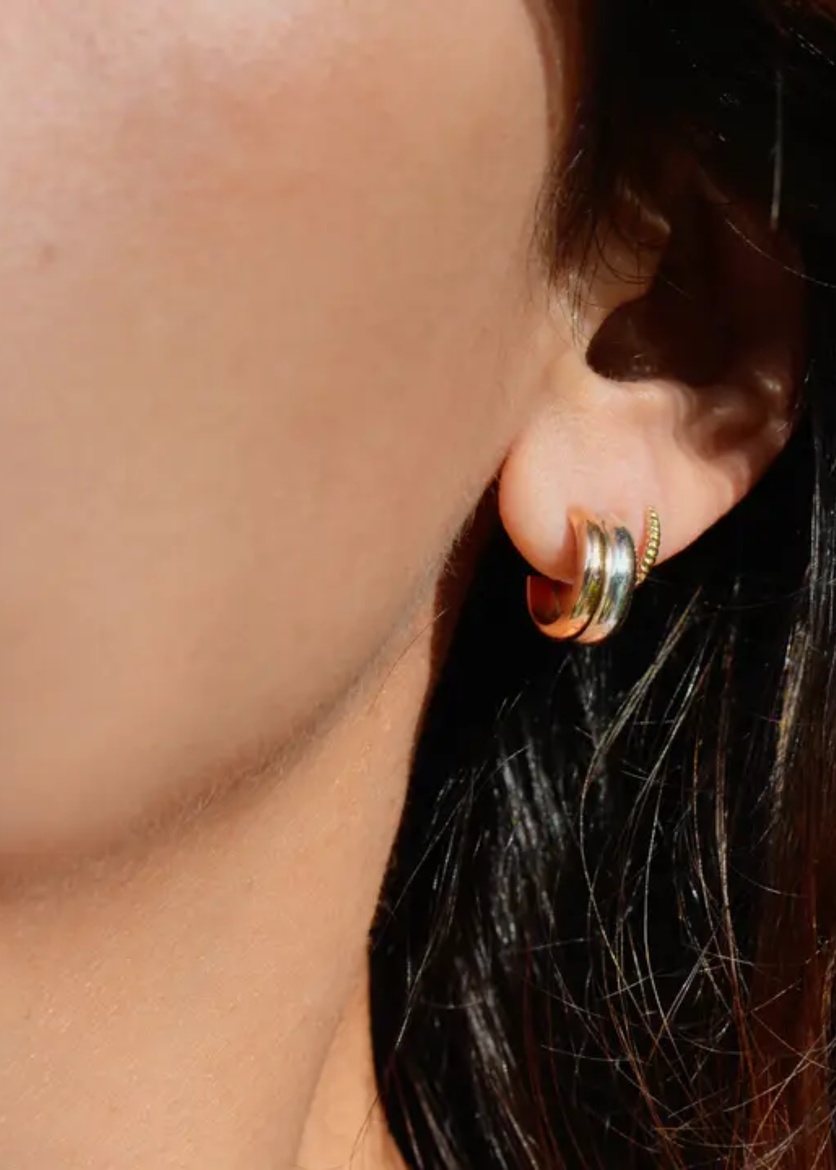 Mixed metal hoops