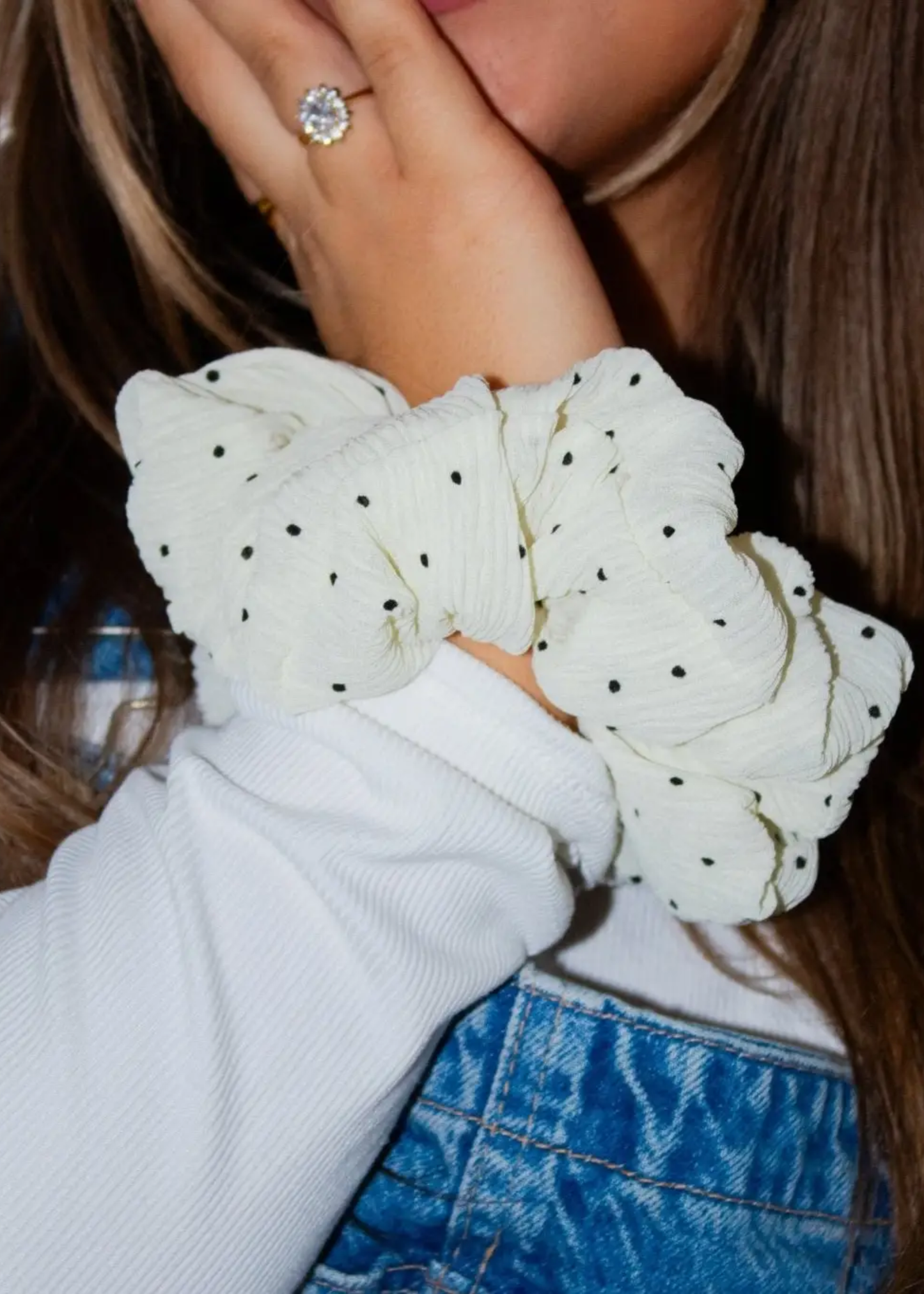 Spotted scrunchie