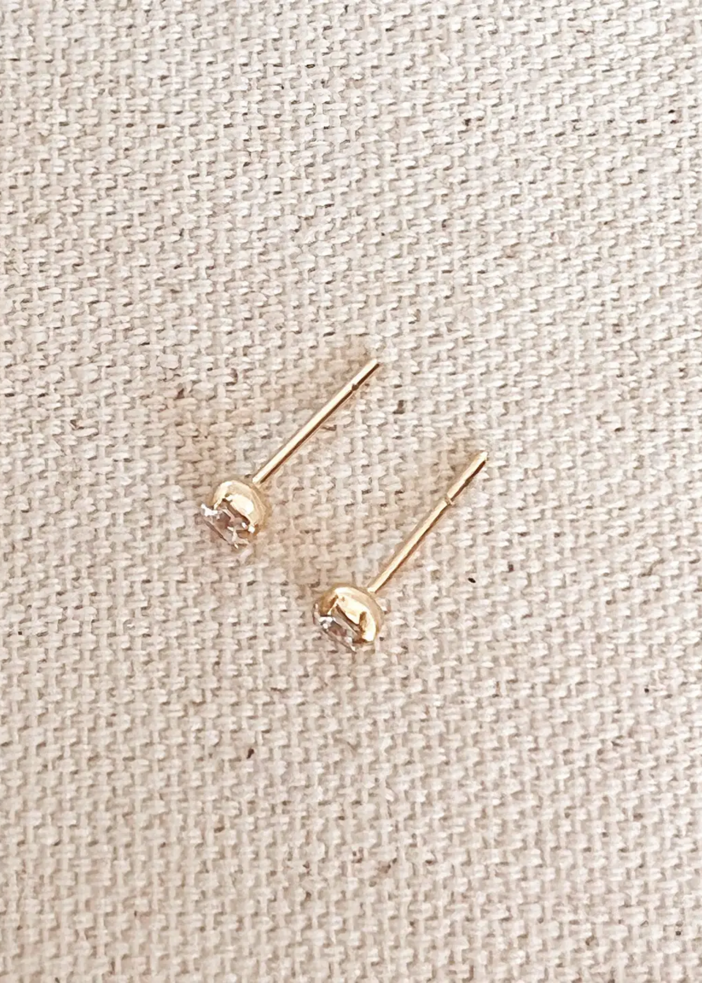 Ocean studs, 2mm