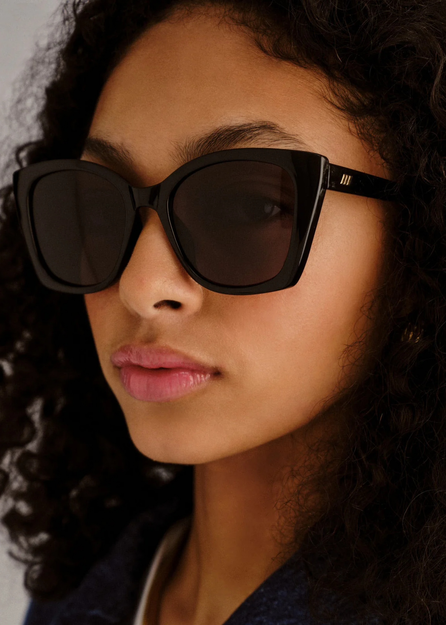 Incantation sunglasses, black