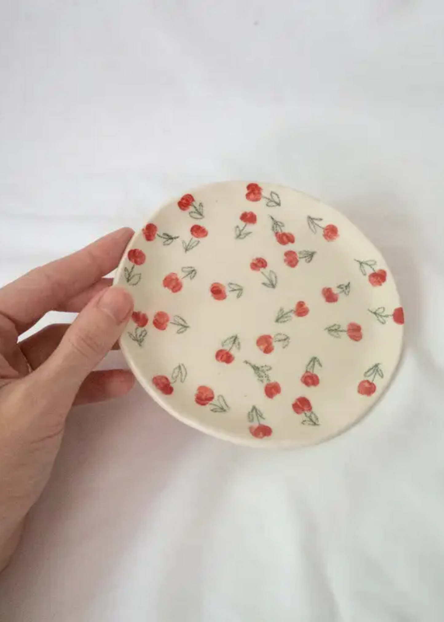 Scattered tulips catchall plate