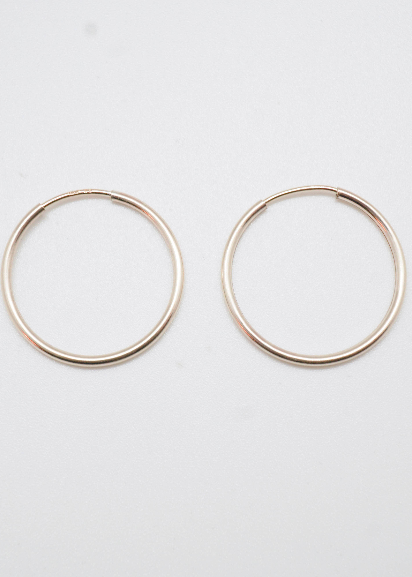 Delilah hoops