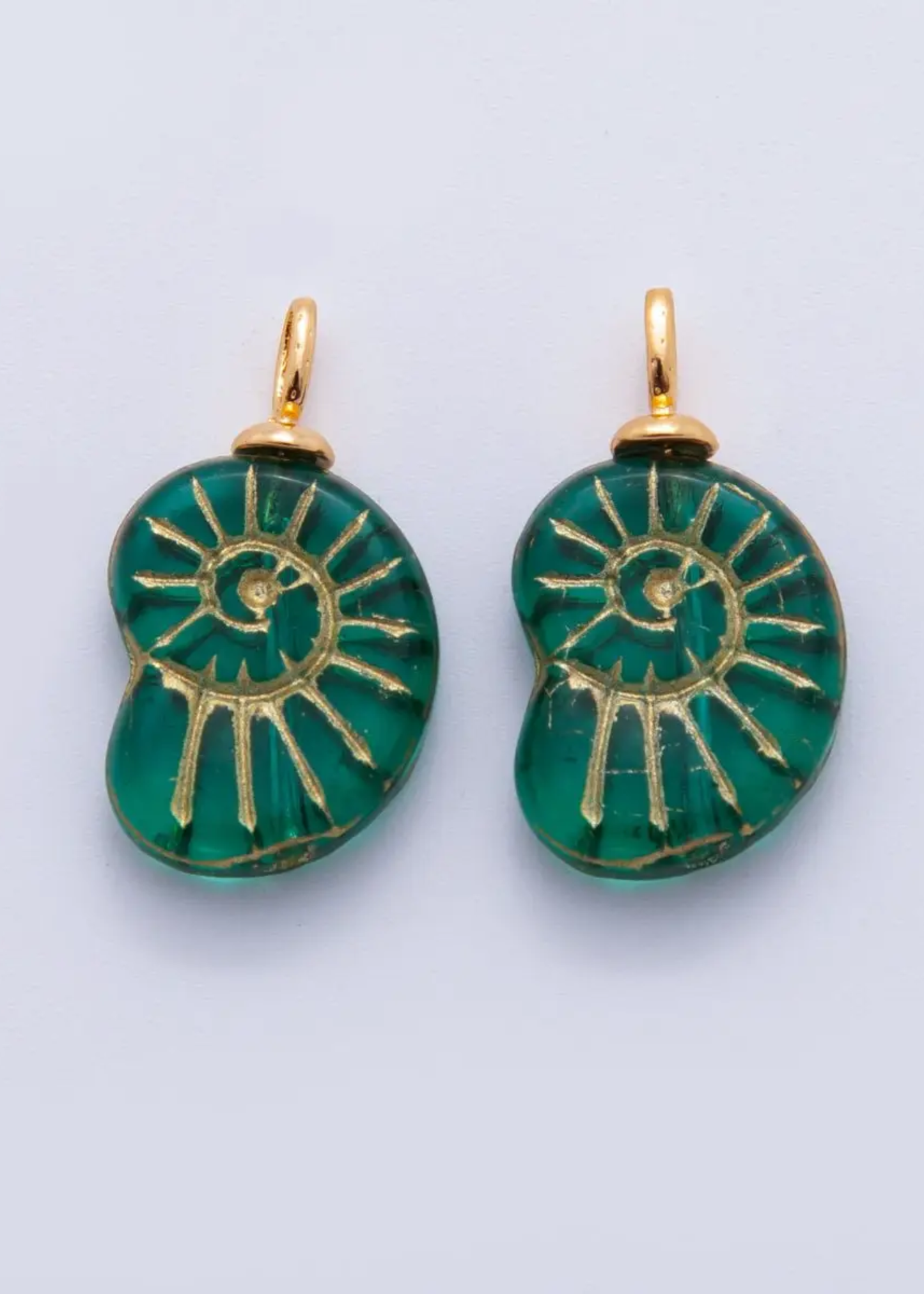 Nautilus sea shell charm