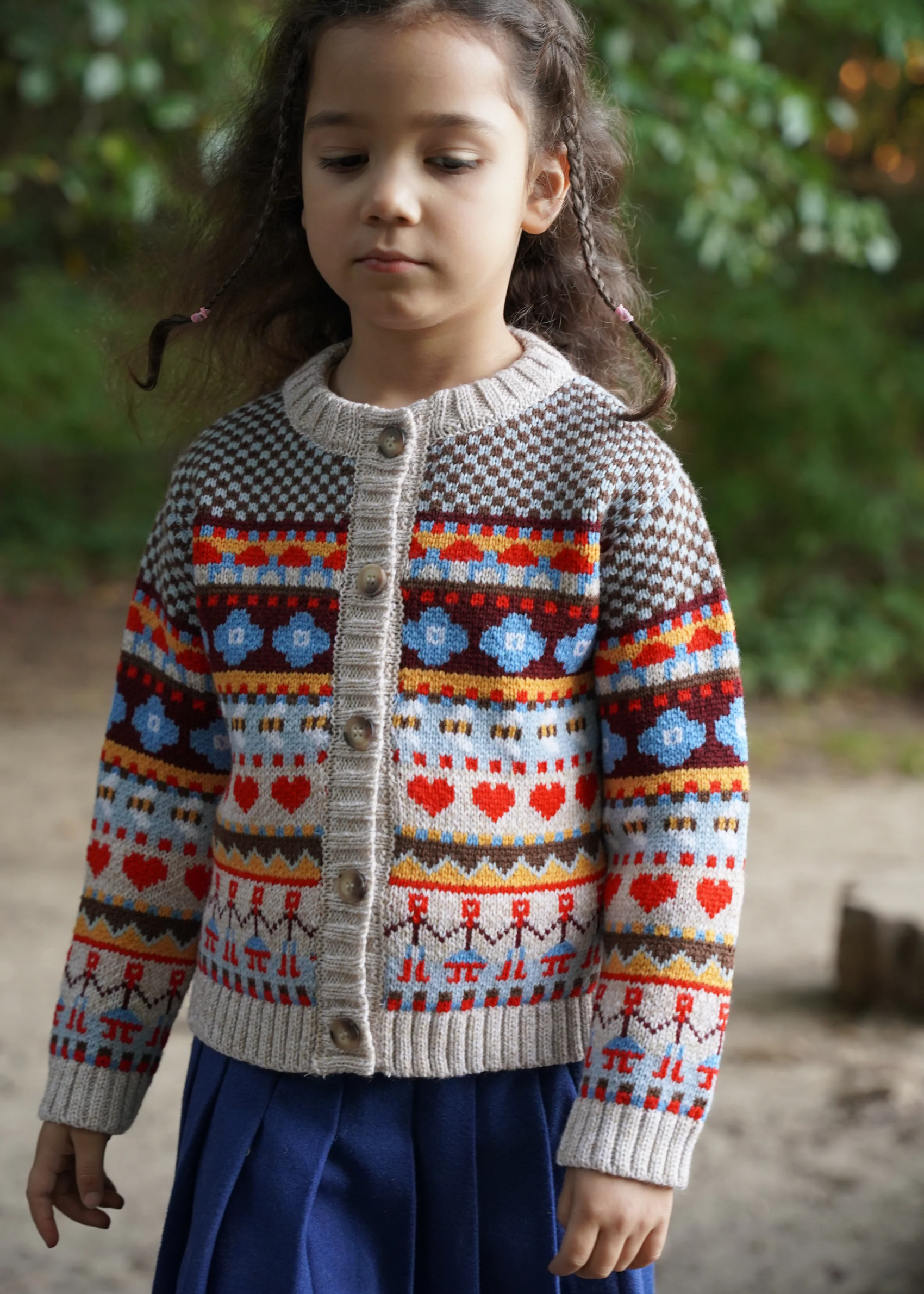 Kids bee garden cardigan