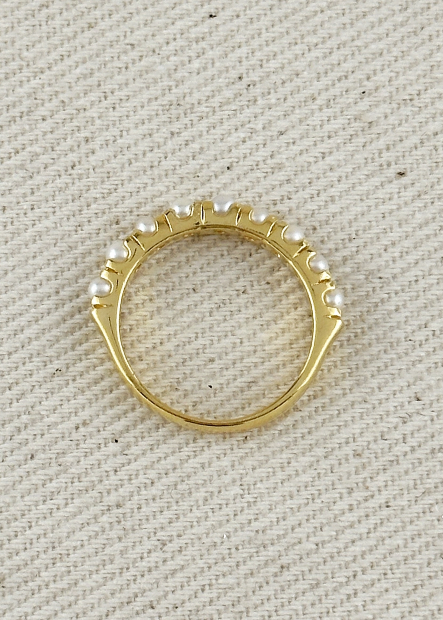 Pearl band ring