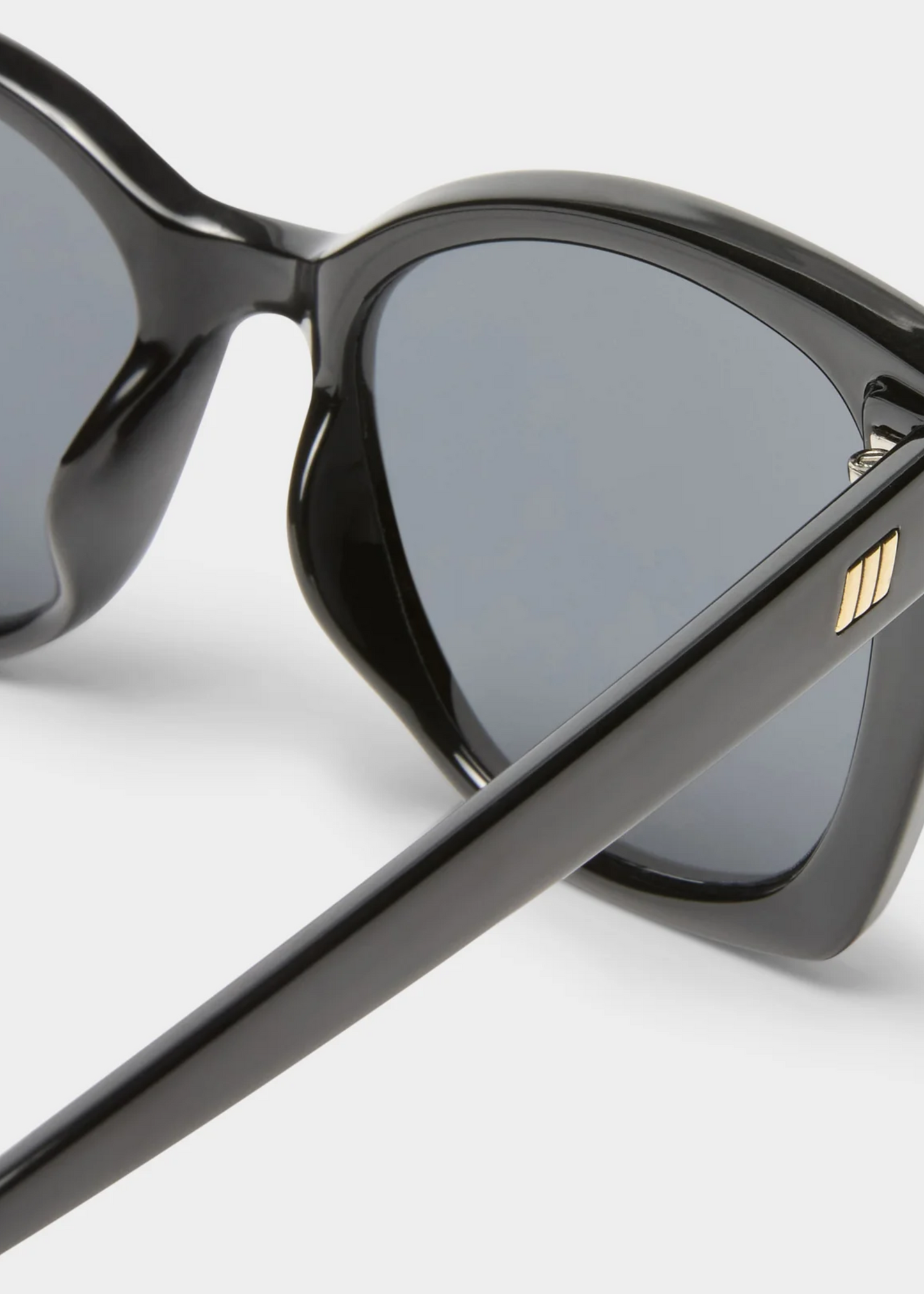 Incantation sunglasses, black